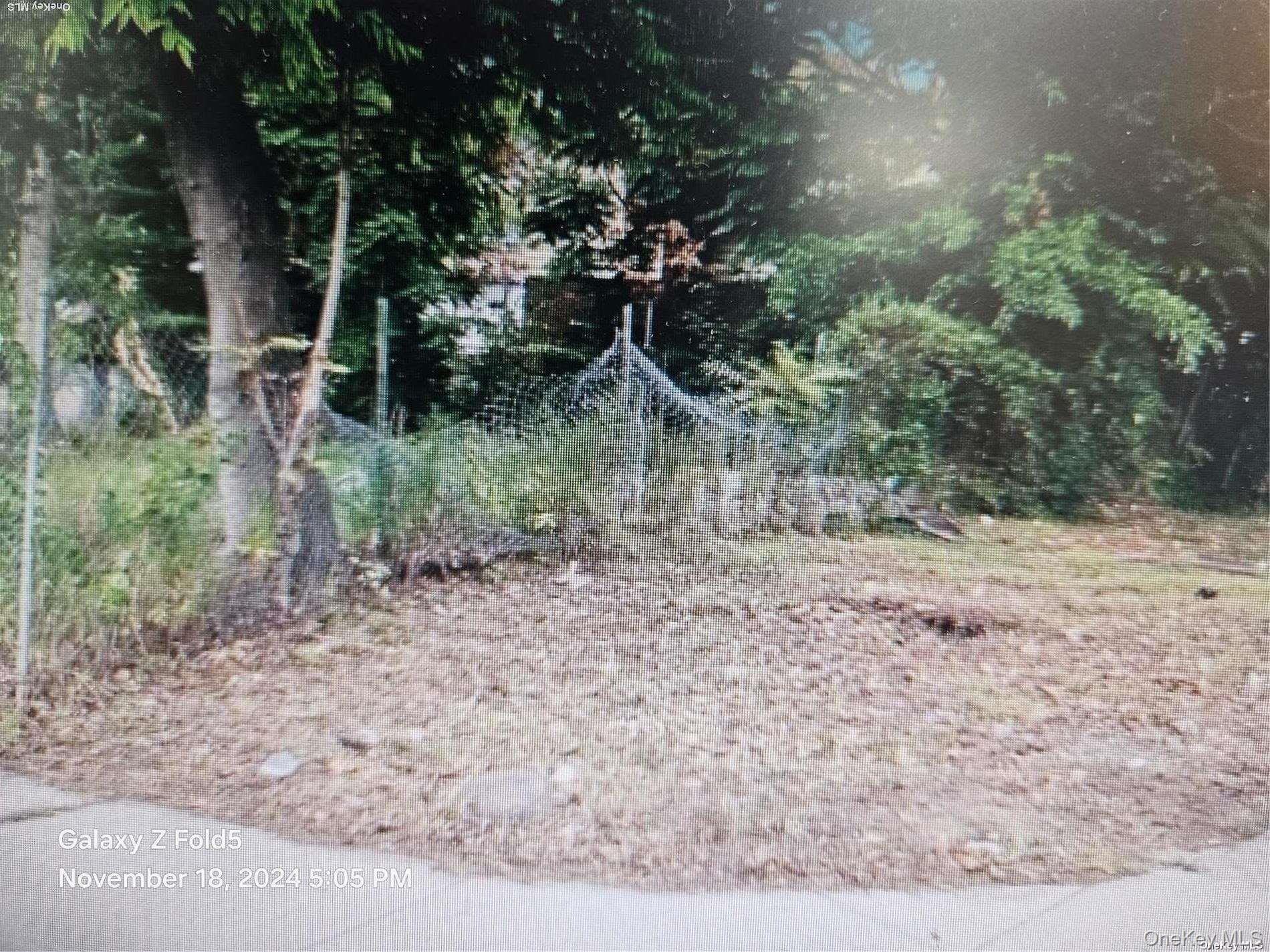 #3 photo, 24-31 Francis Lewis Boulevard, Whitestone , NY 11357