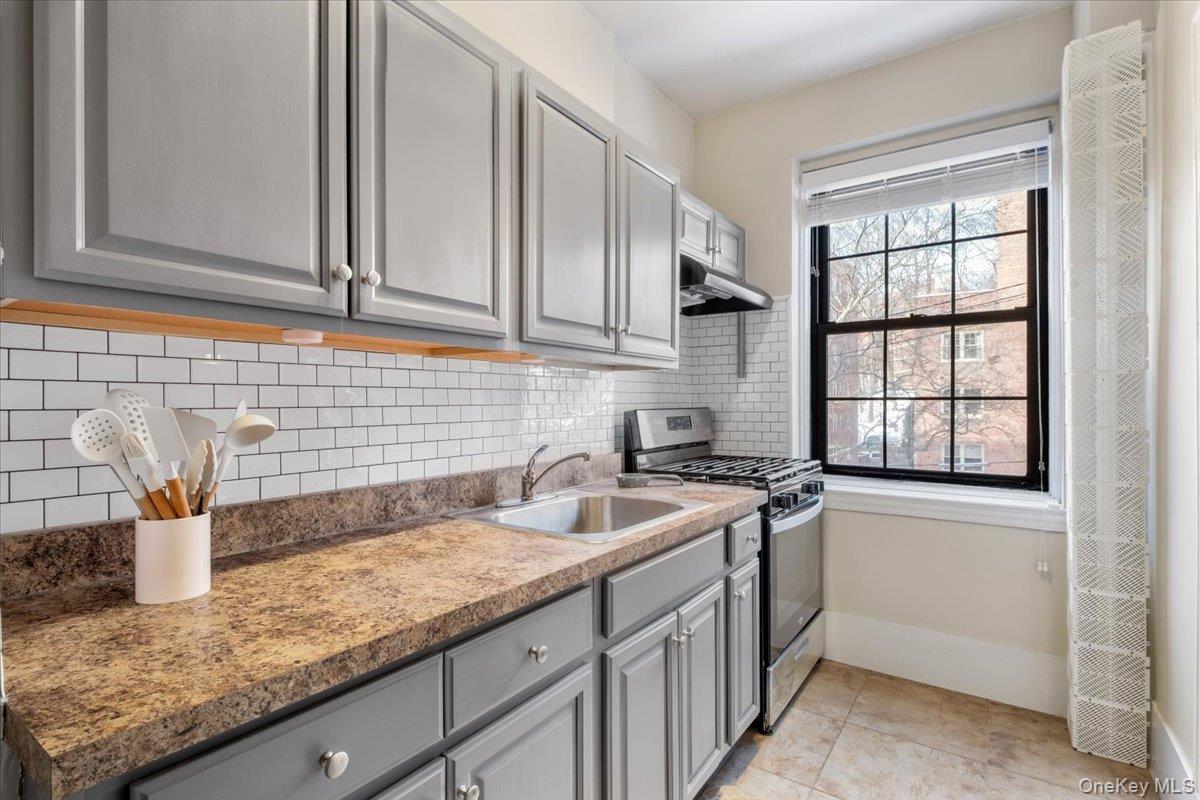 #17 photo, 824 Bronx River Road, ব্রঙ্কস Bronxville , NY 10708