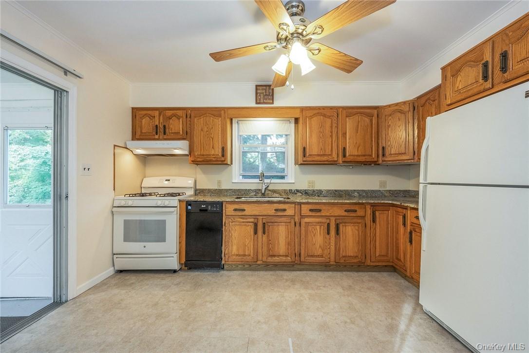 #4 photo, 440 Columbus Avenue, West Harrison , NY 10604