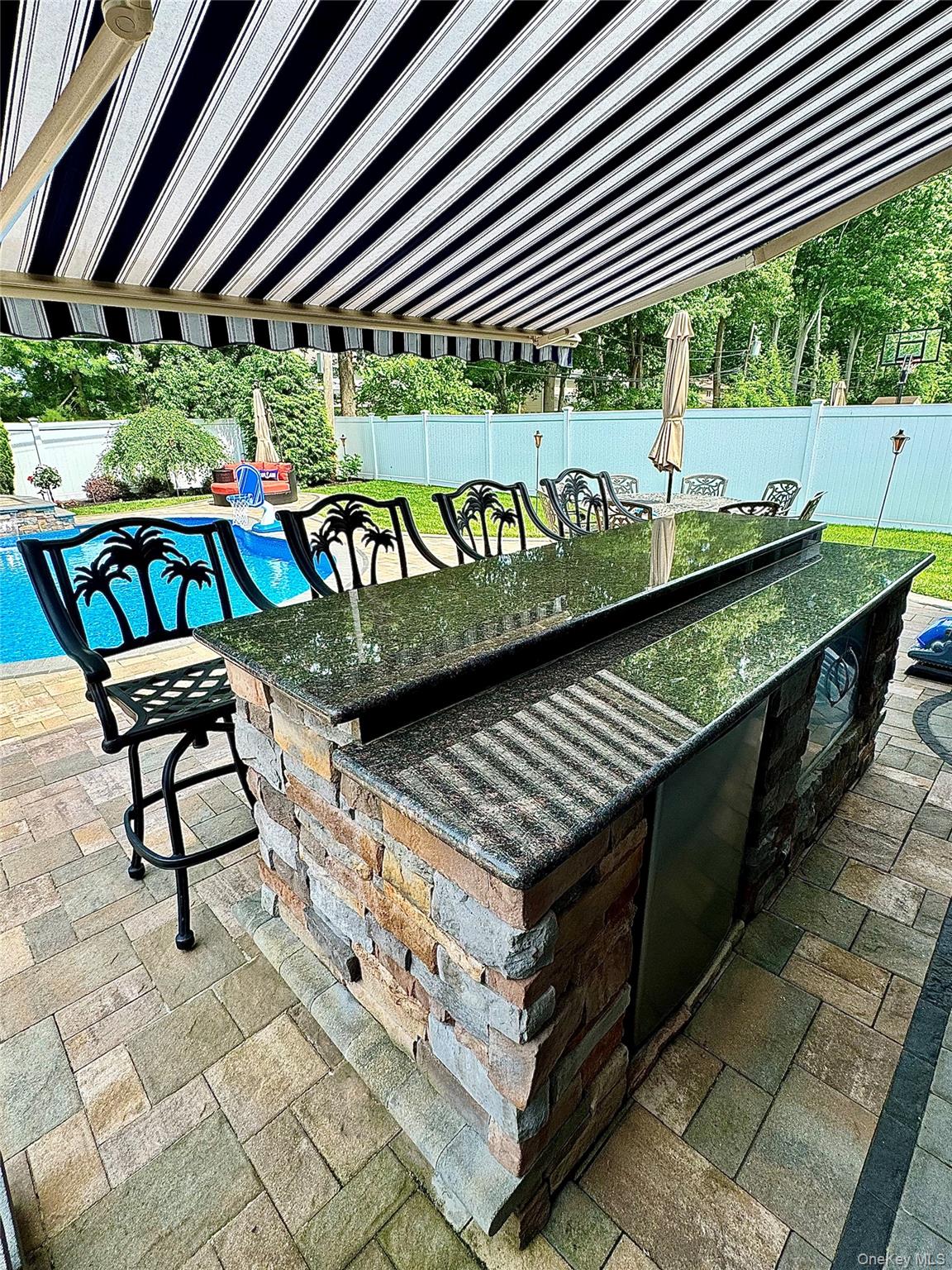 #11 photo, 17 Erita Lane, Smithtown , NY 11787