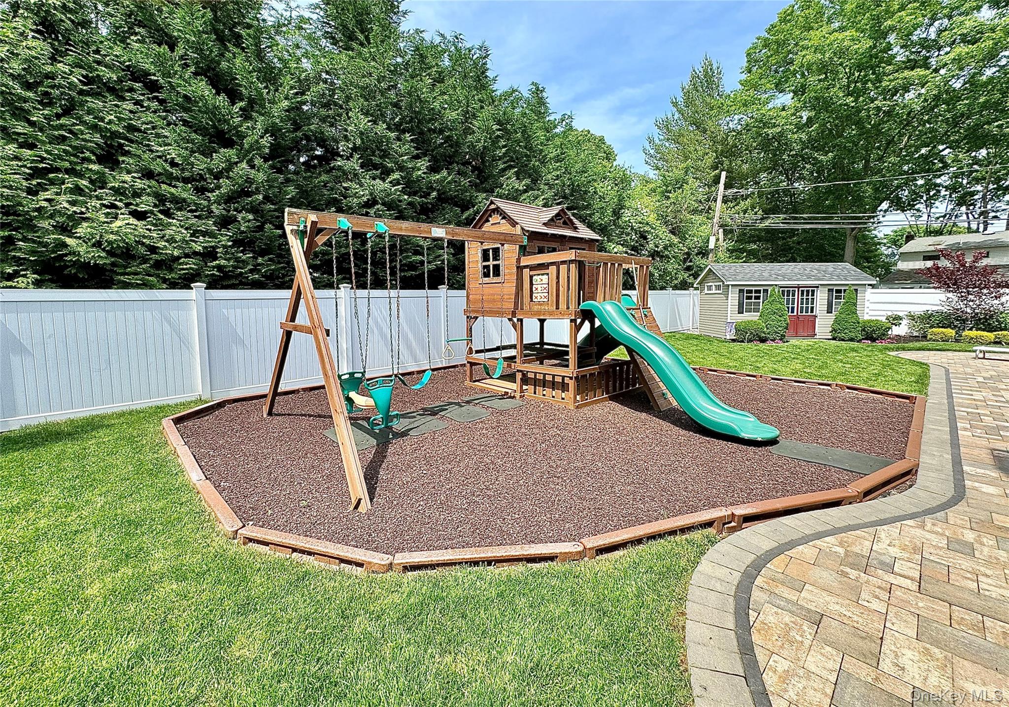 #12 photo, 17 Erita Lane, Smithtown , NY 11787