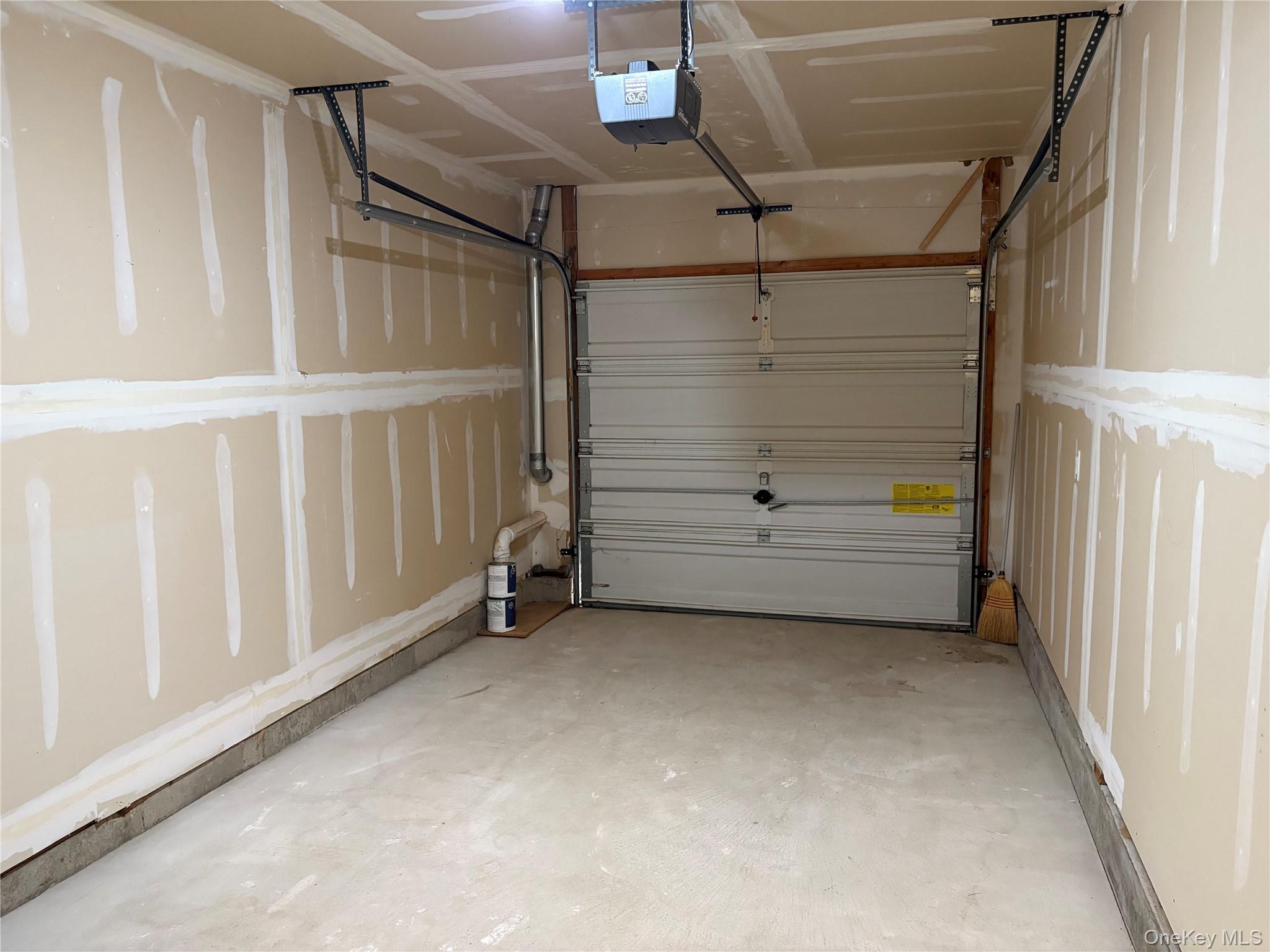 #20 photo, 104 Scenic Lake Drive, Riverhead , NY 11901