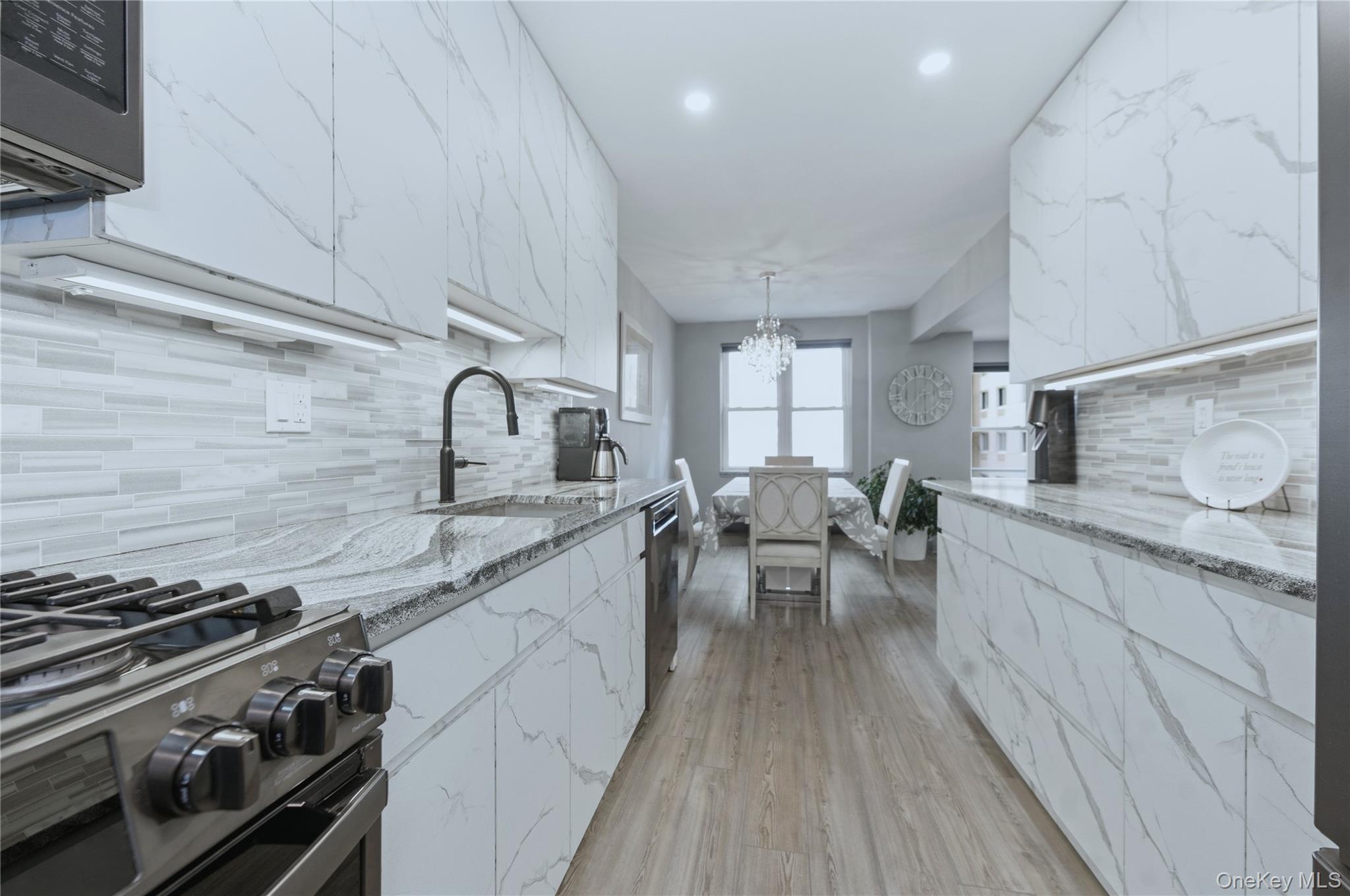 #13 photo, 522 Shore Road, Long Beach , NY 11561