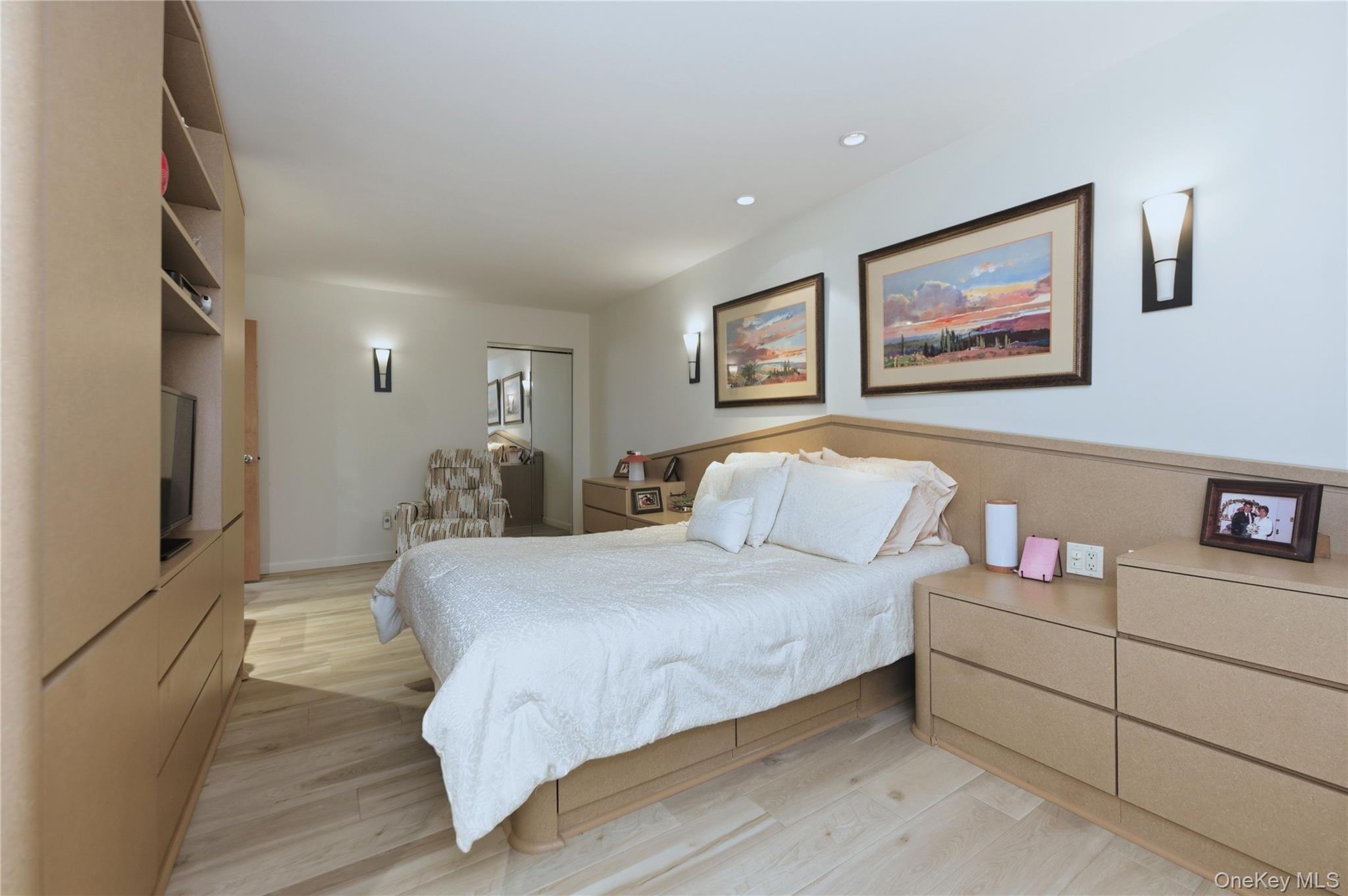 #14 photo, 522 Shore Road, Long Beach , NY 11561