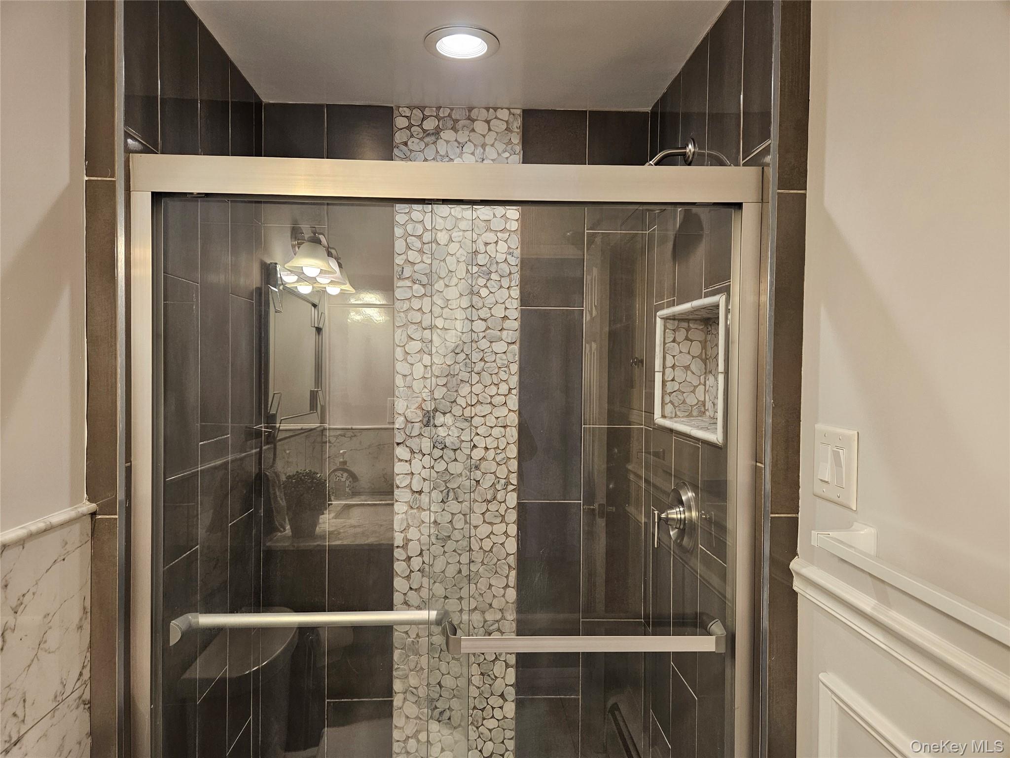 #19 photo, 211 Iceland Drive, 東長島 亨廷顿 South Huntington , NY 11746