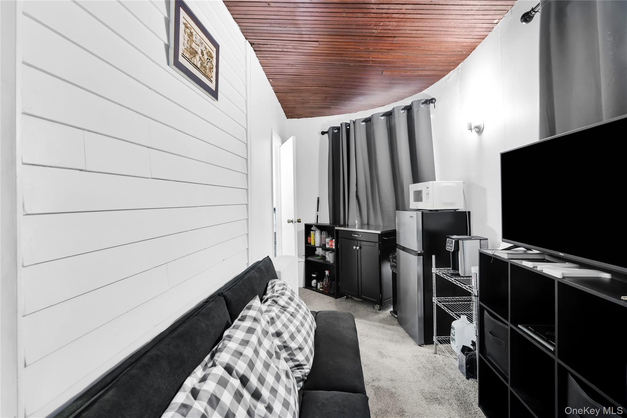 #15 photo, 45 aka 47 Saint James Terrace, Yonkers , NY 10704