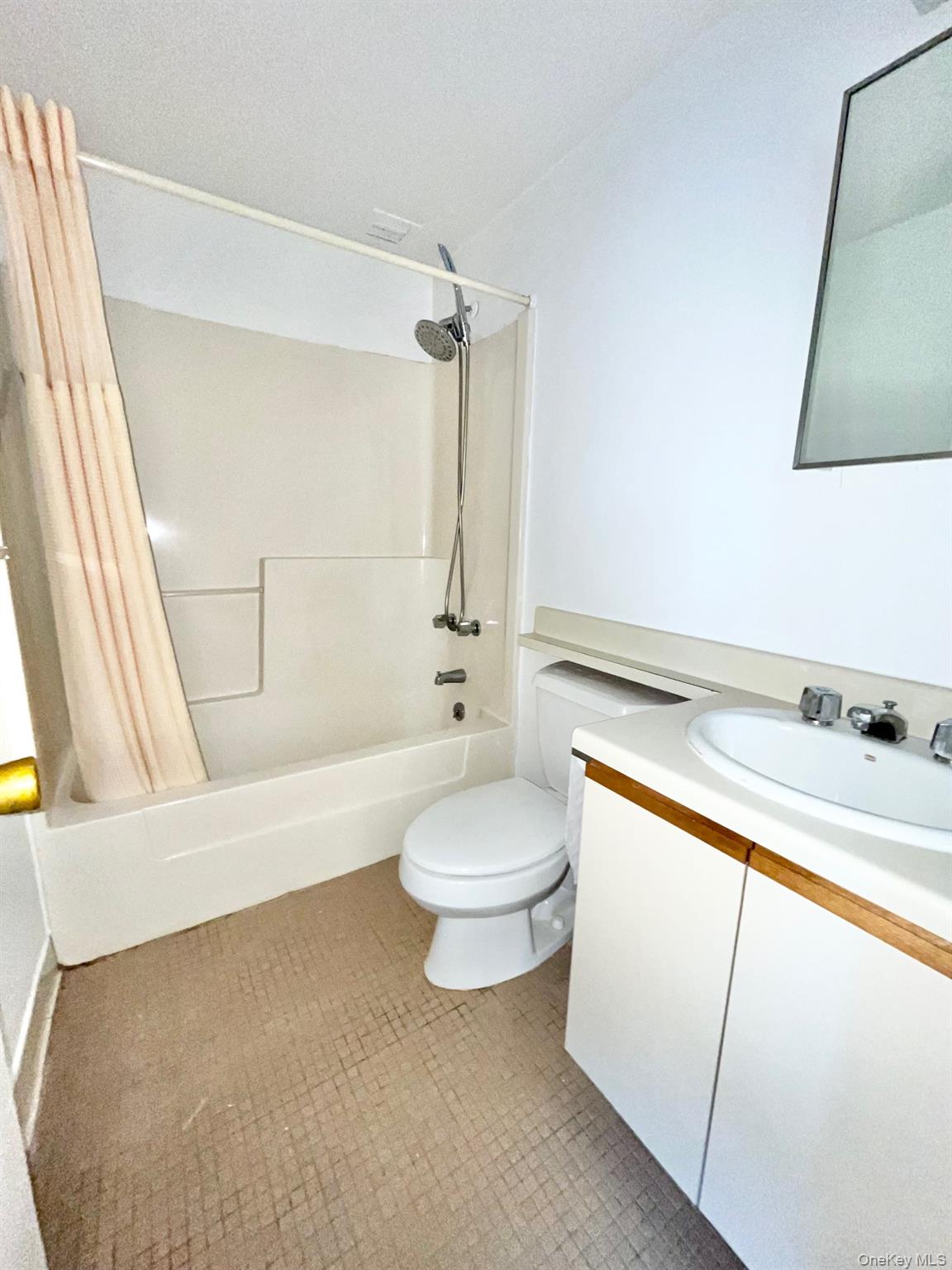 #10 photo, 501 N Barry Avenue, Mamaroneck , NY 10543