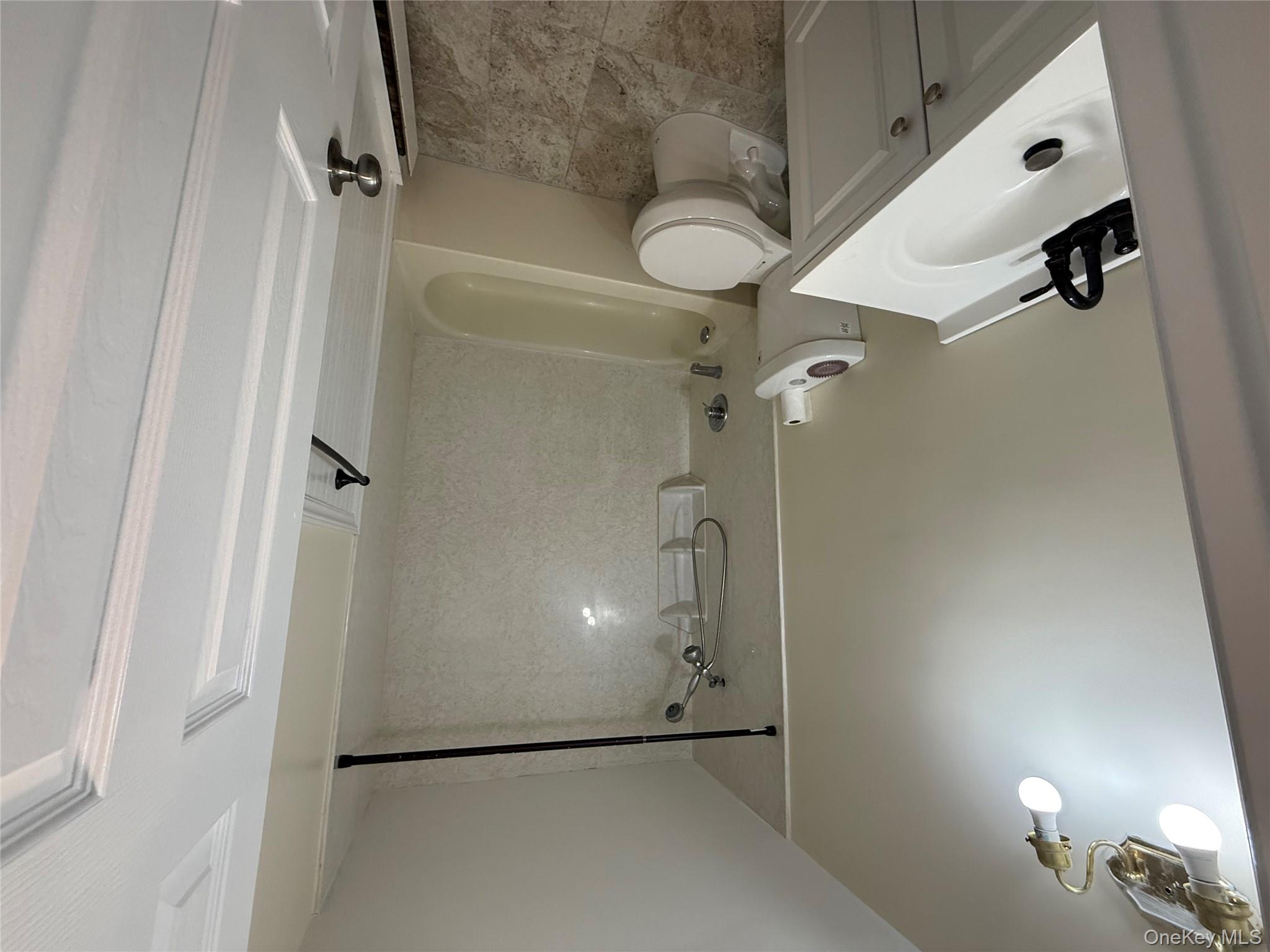 #13 photo, 218 Bayview Drive, Mastic Beach , NY 11951