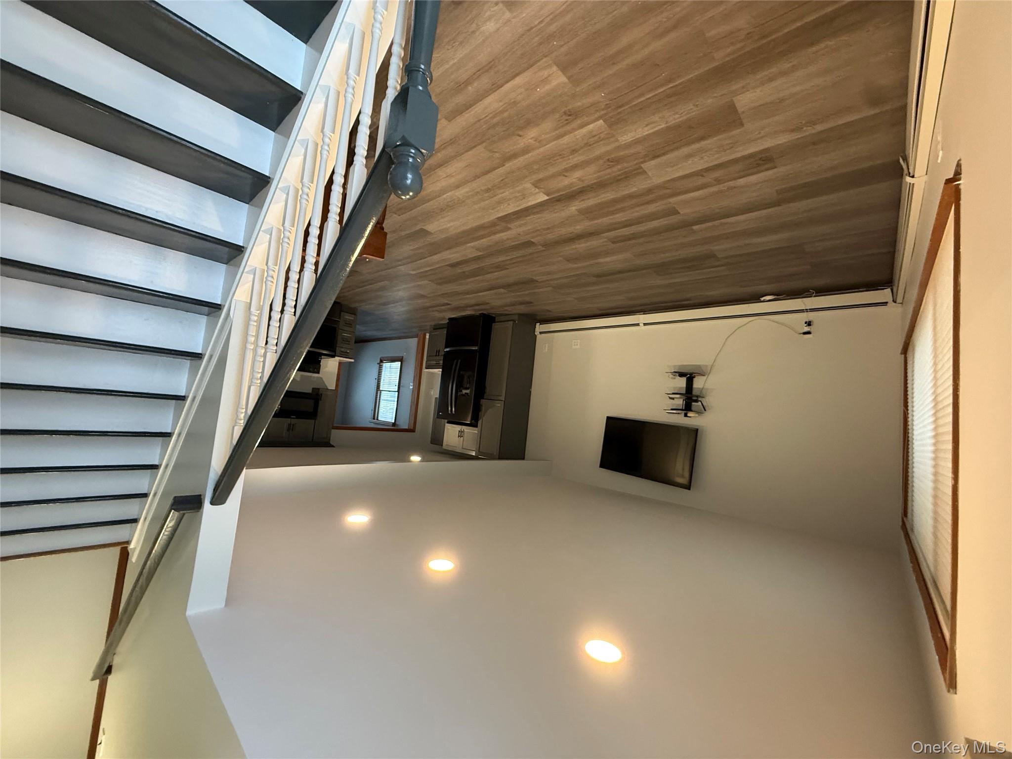 #6 photo, 218 Bayview Drive, Mastic Beach , NY 11951