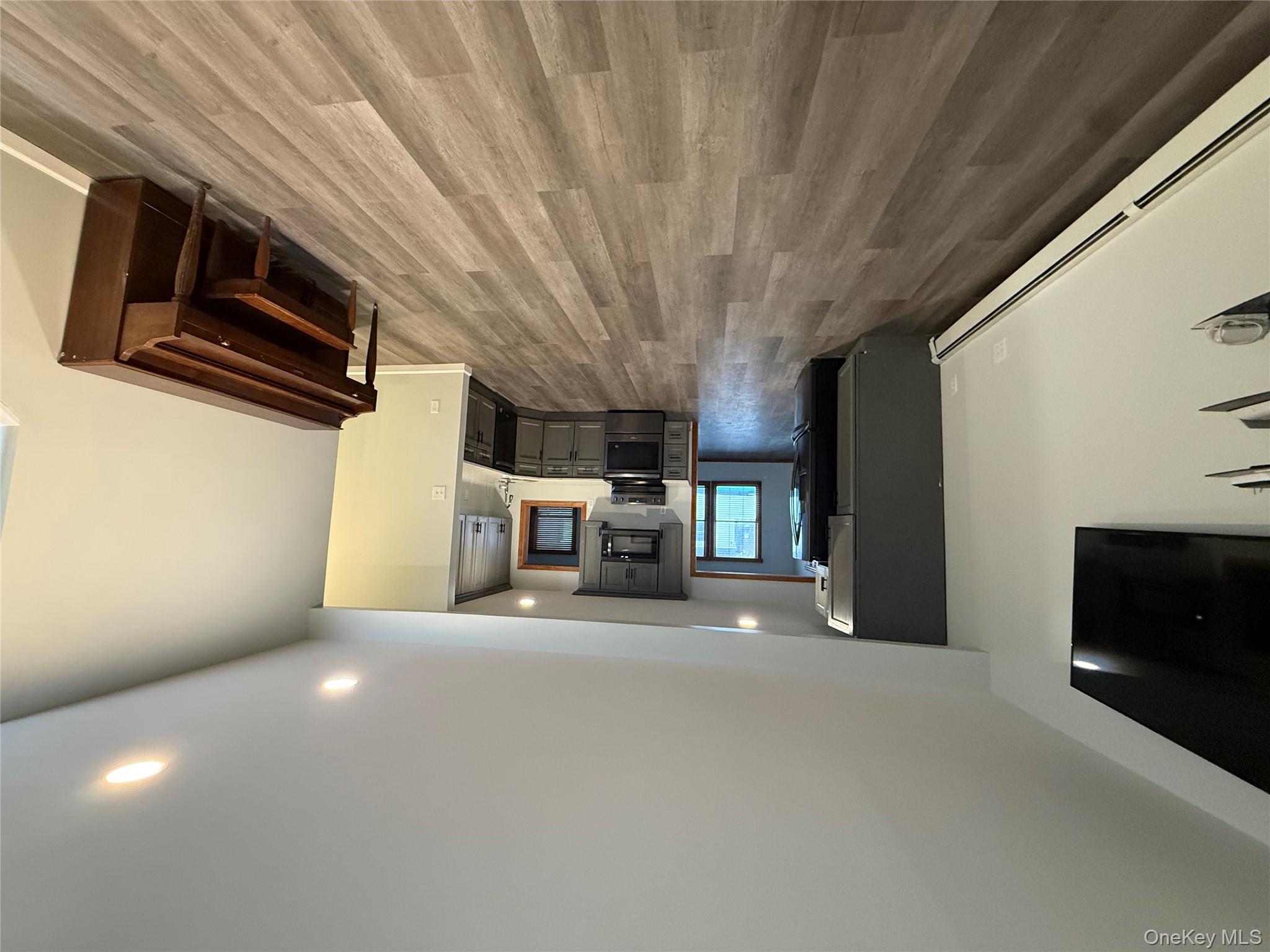 #8 photo, 218 Bayview Drive, Mastic Beach , NY 11951