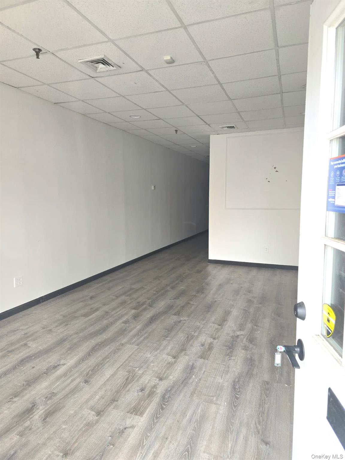 #5 photo, 117 W Main Street, East Islip , NY 11730