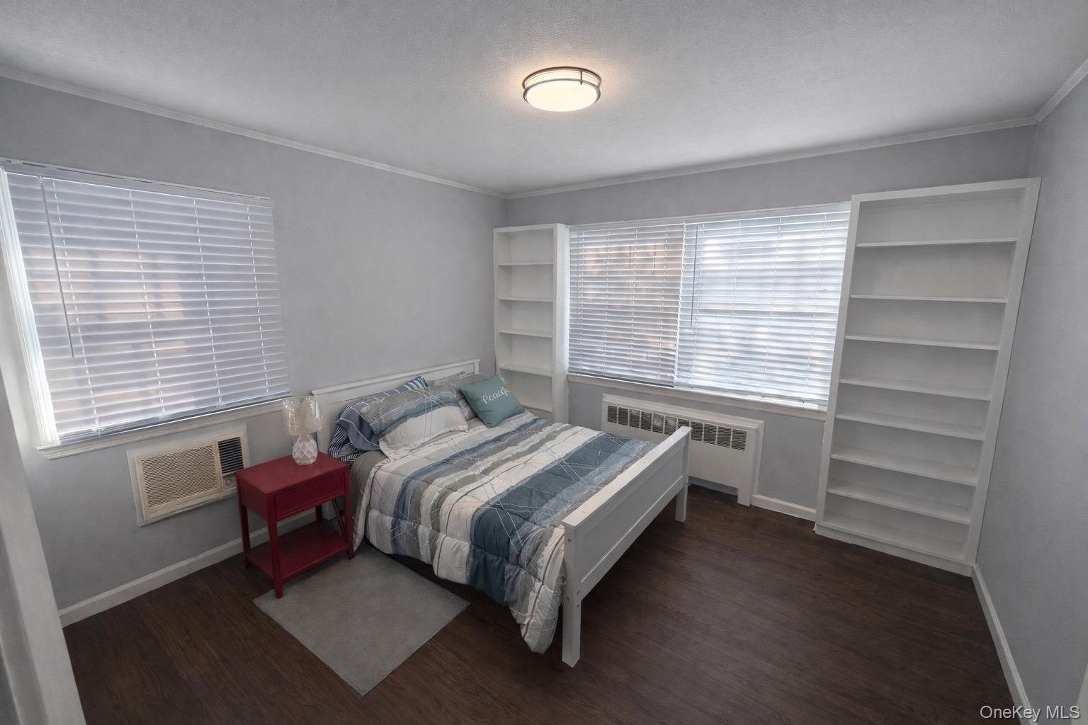 #7 photo, 892 Lilac Drive, 롱 아일랜드 Massapequa , NY 11758