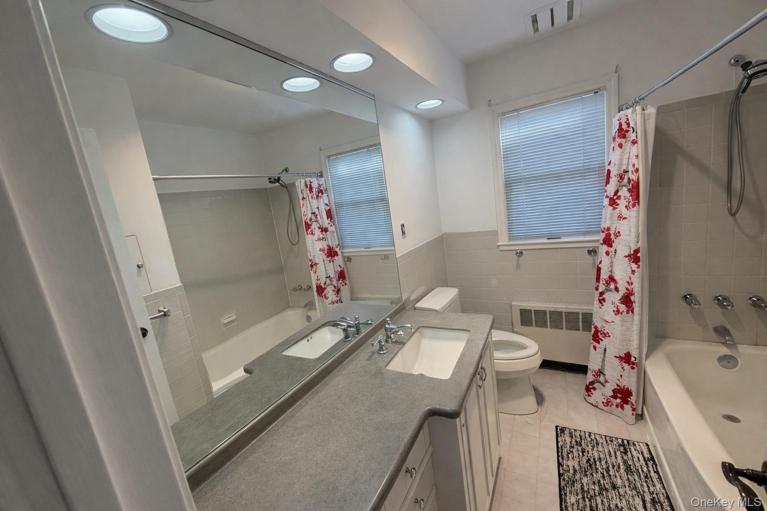 #9 photo, 892 Lilac Drive, 롱 아일랜드 Massapequa , NY 11758