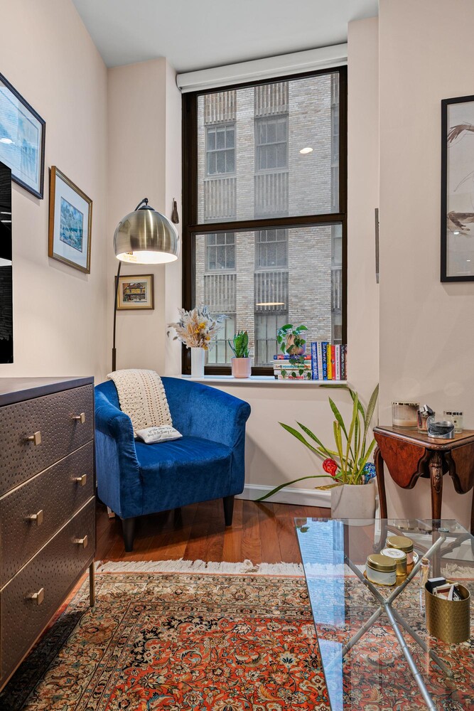 #15 photo, 1 Wall Street Court, Financial District , NY 10005