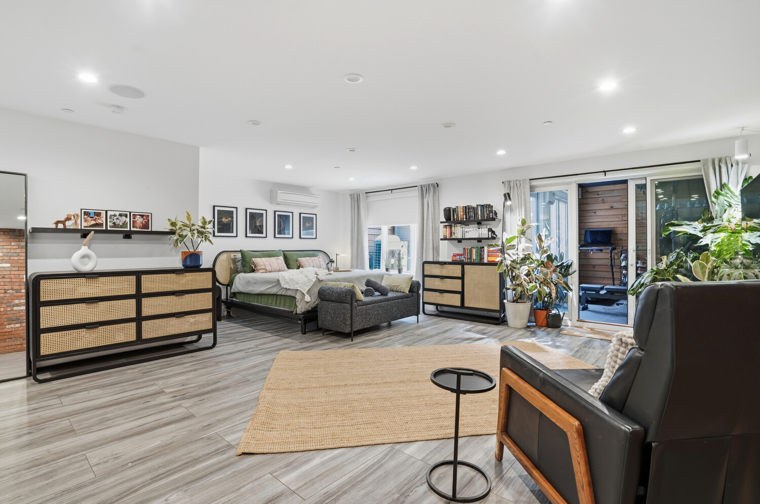 #19 photo, 11 CONSELYEA Street, ब्रुकलीन Williamsburg , NY 11211