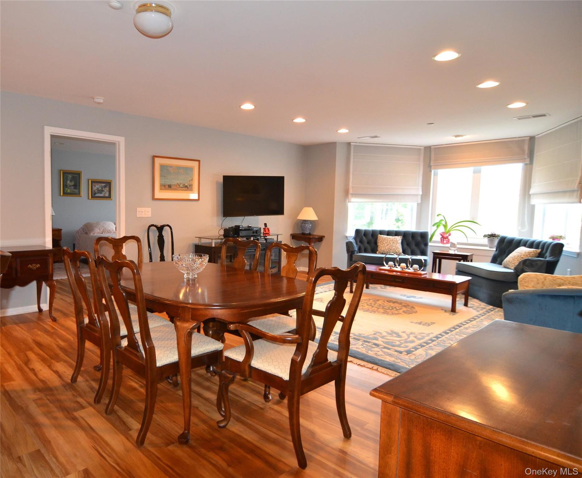 #11 photo, 1308 Round Pointe Drive, Haverstraw , NY 10927