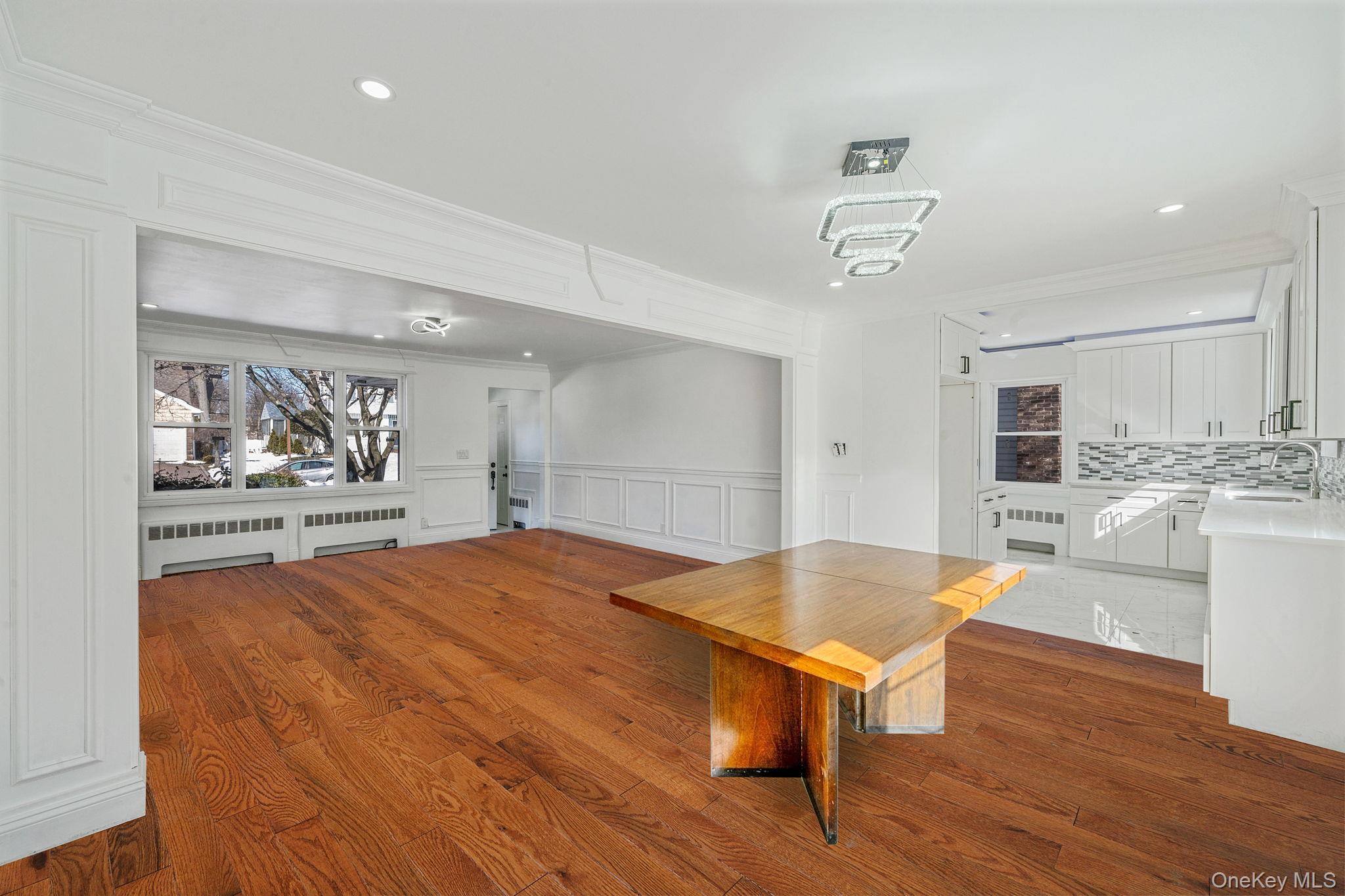 #12 photo, 420 Devonshire Road, 长岛 Baldwin , NY 11510