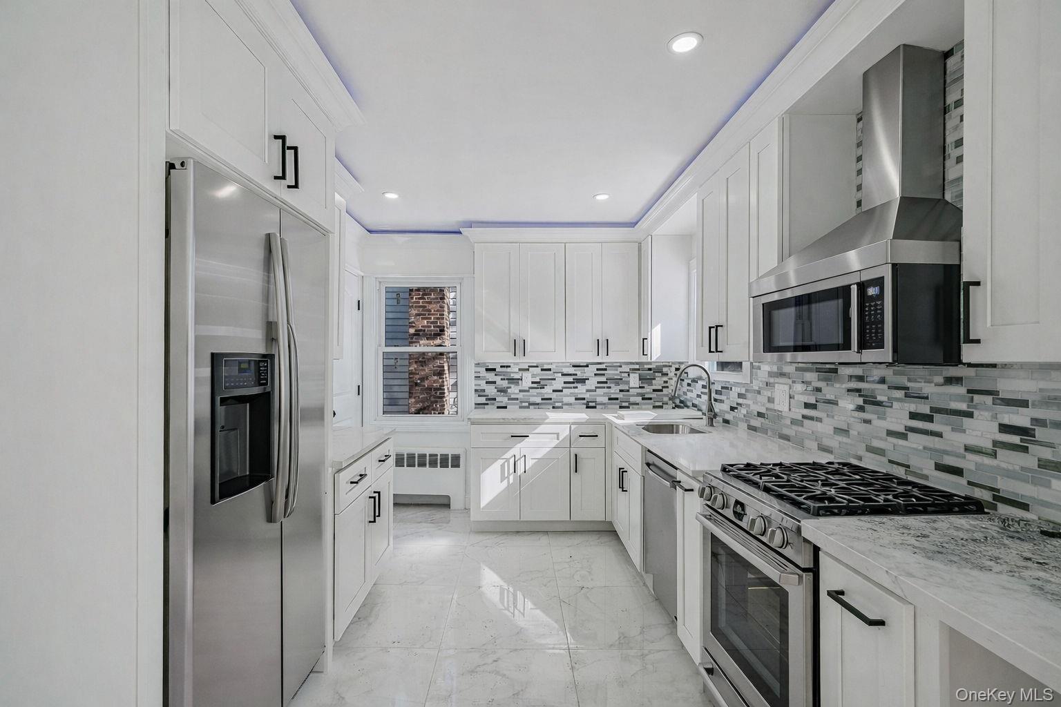 #14 photo, 420 Devonshire Road, 长岛 Baldwin , NY 11510