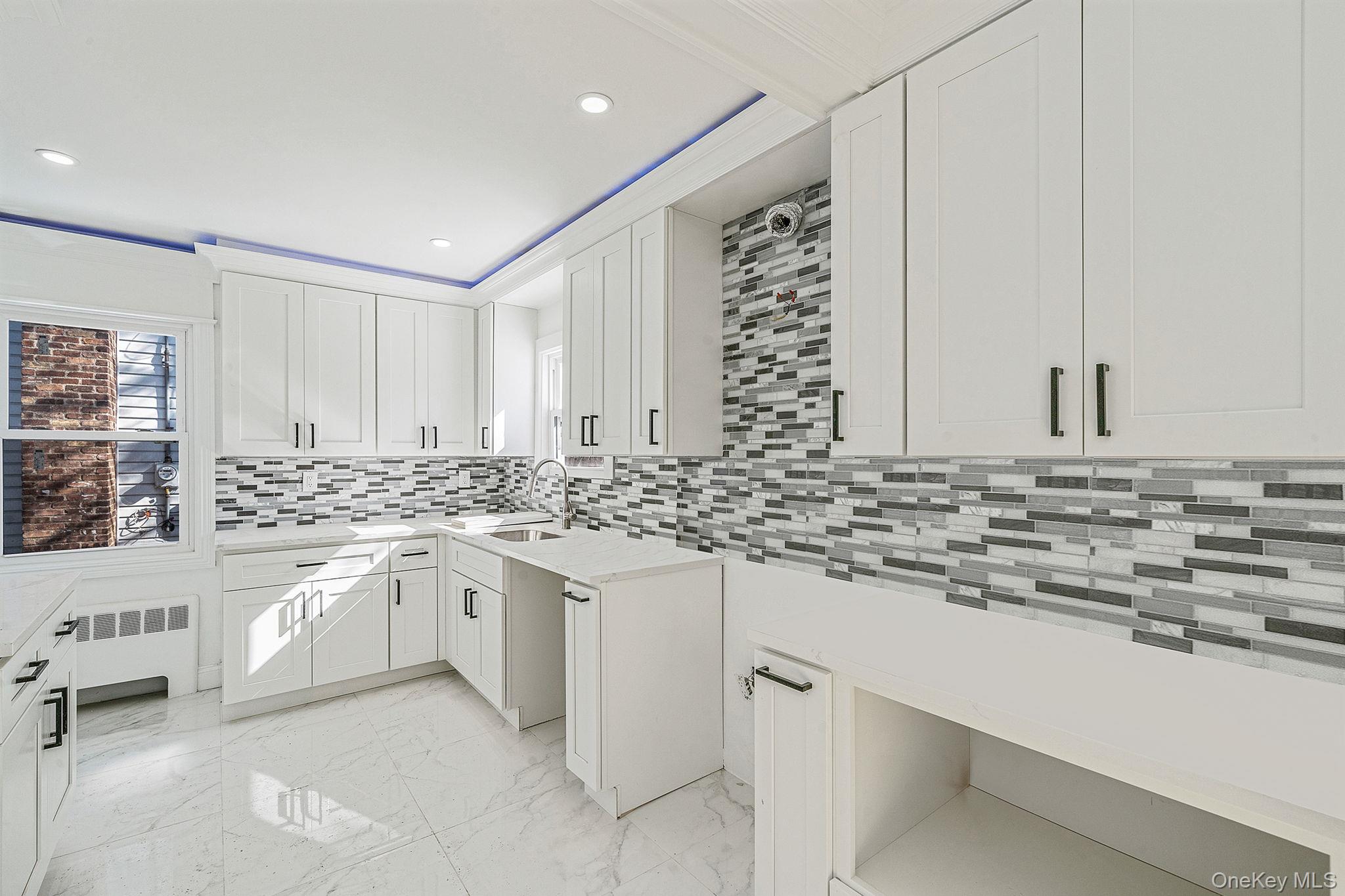 #15 photo, 420 Devonshire Road, 长岛 Baldwin , NY 11510