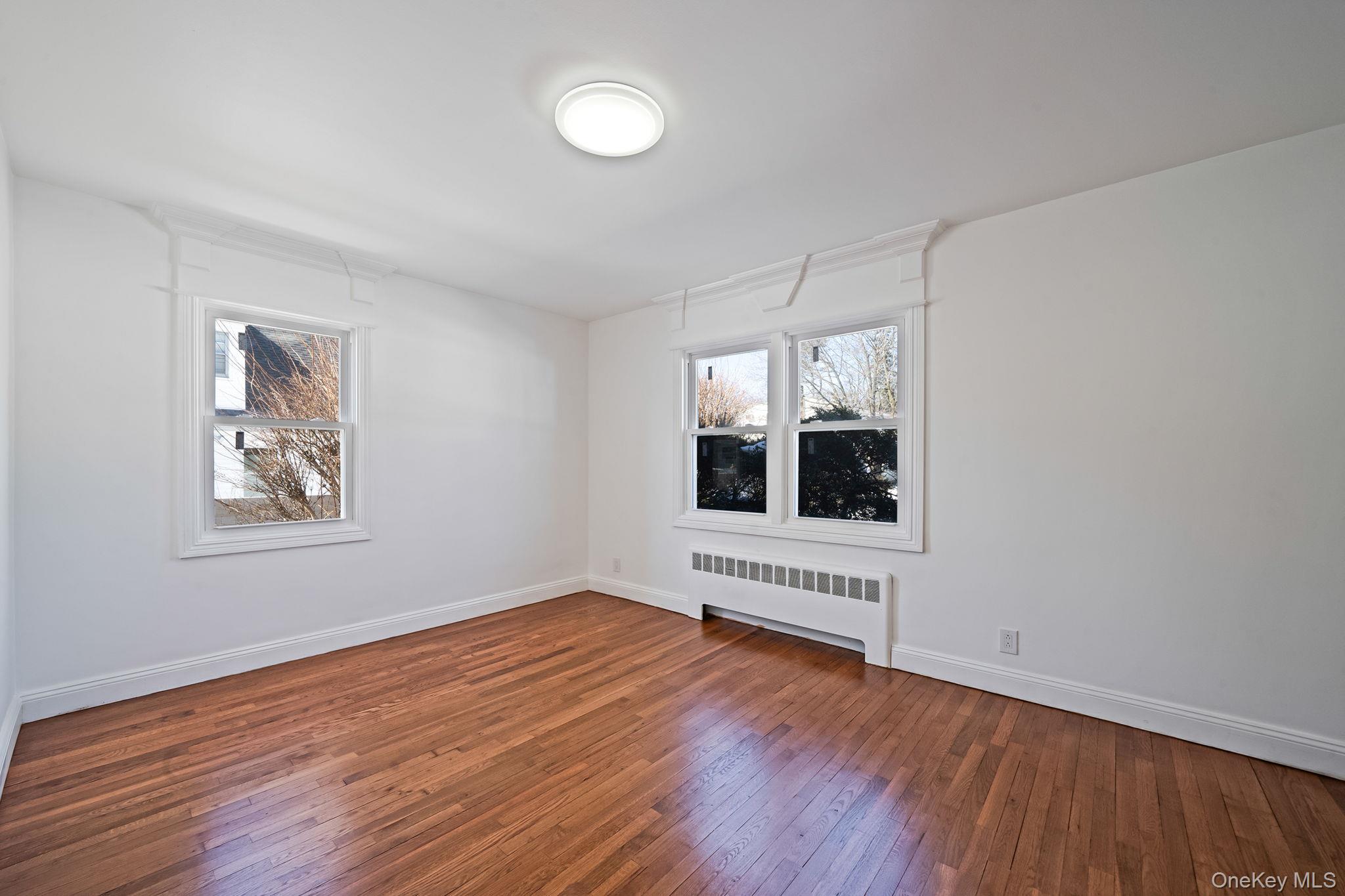 #19 photo, 420 Devonshire Road, 长岛 Baldwin , NY 11510