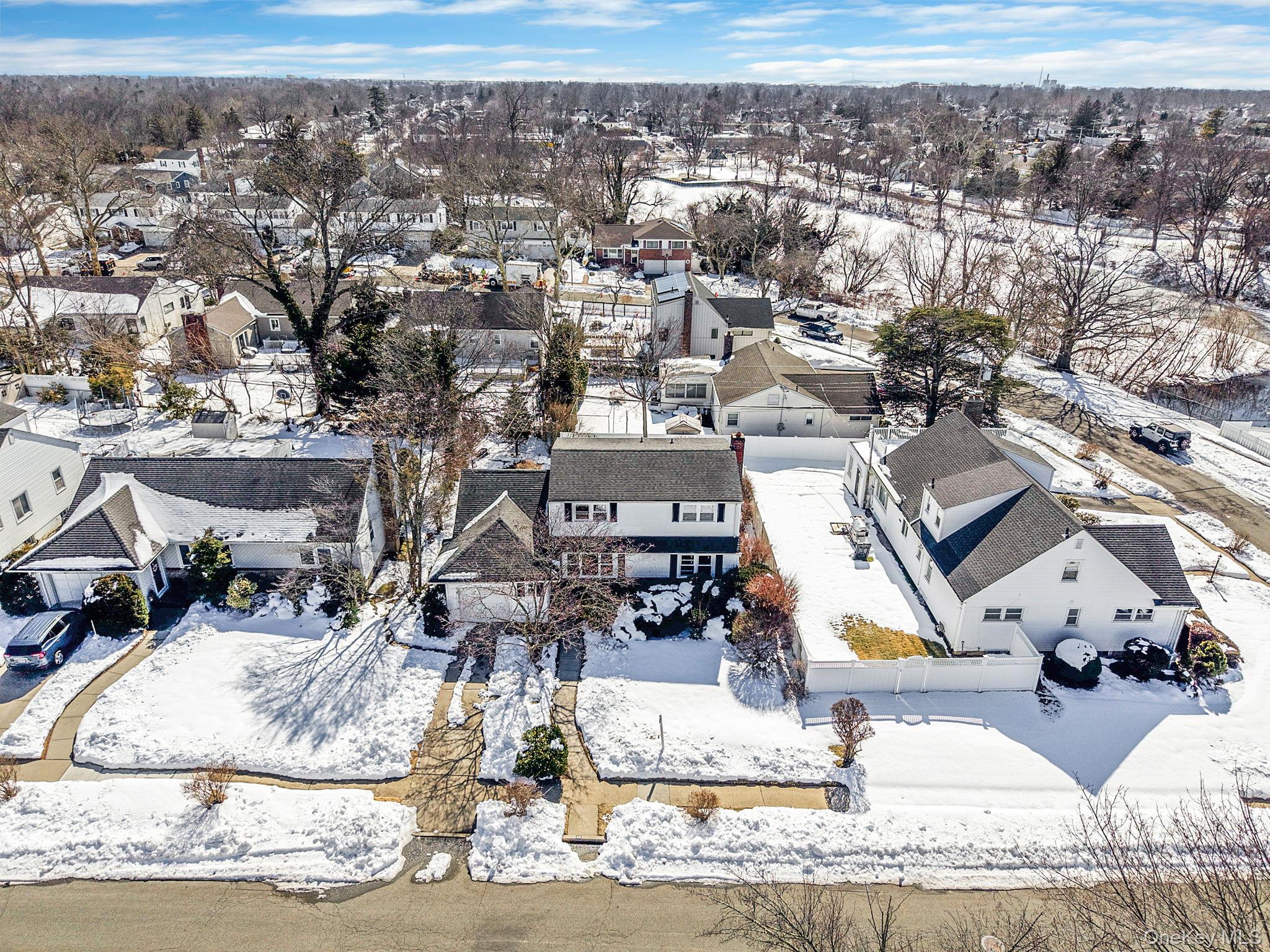 #5 photo, 420 Devonshire Road, 长岛 Baldwin , NY 11510