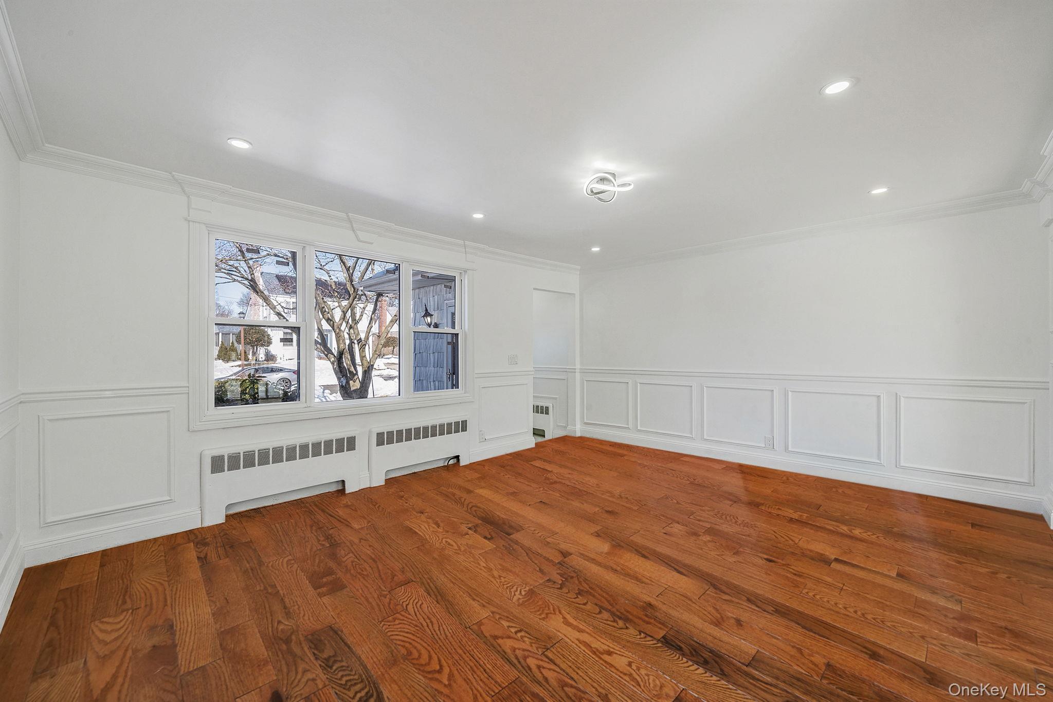 #8 photo, 420 Devonshire Road, 长岛 Baldwin , NY 11510