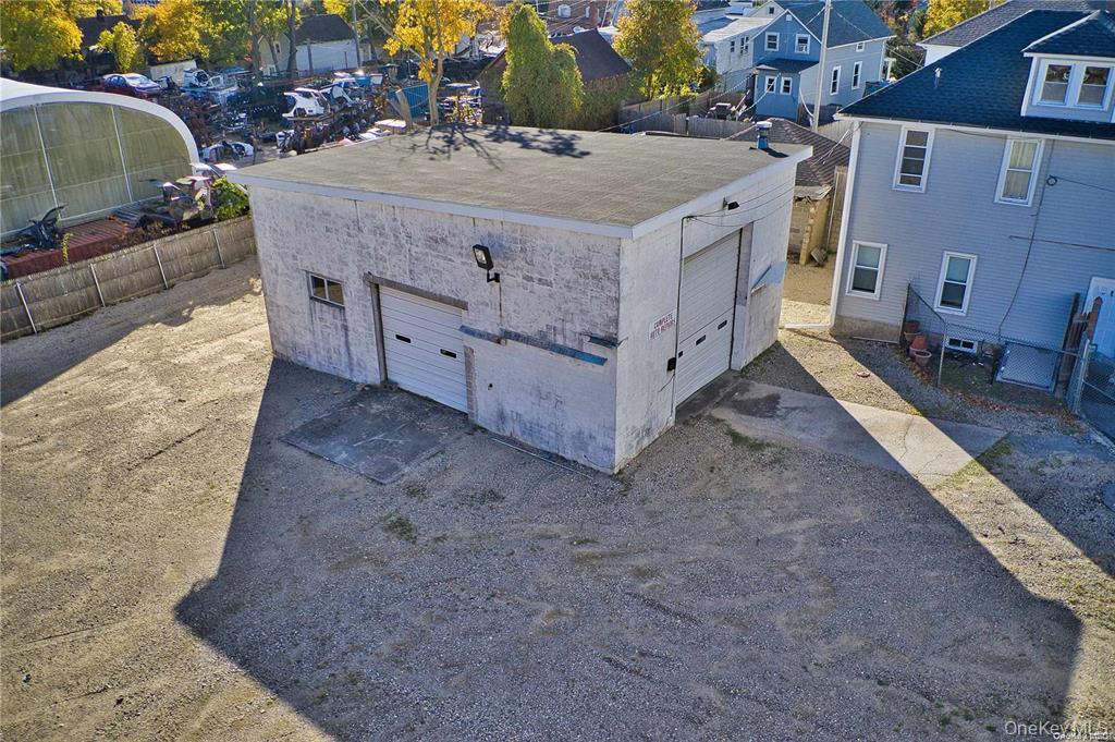 #1 photo, 8 Chadwick Street, Нассау ‖ Glen Cove , NY 11542