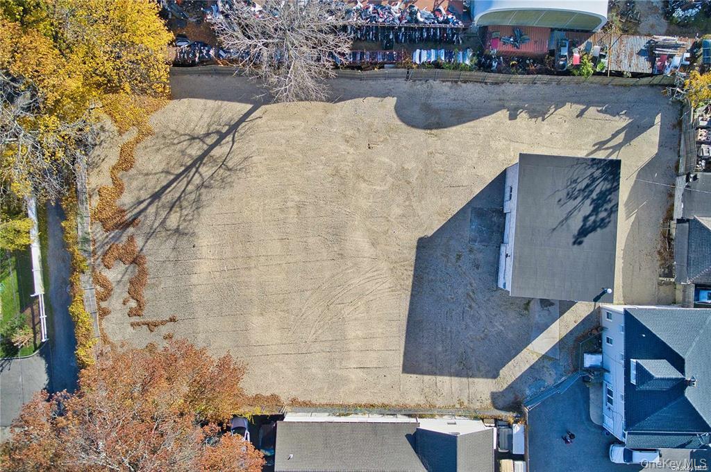 #3 photo, 8 Chadwick Street, Нассау ‖ Glen Cove , NY 11542