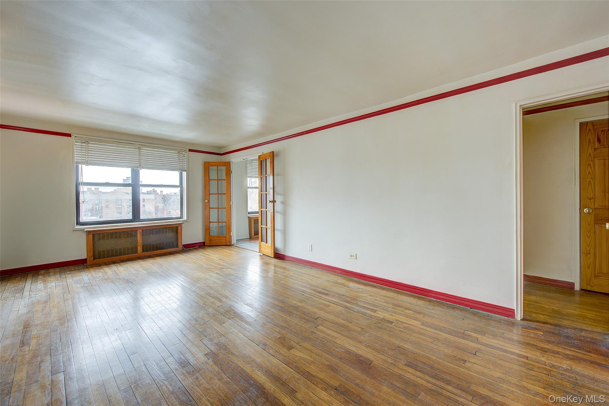 #10 photo, 6395 Austin Street, 뉴욕퀸즈 Rego Park , NY 11374