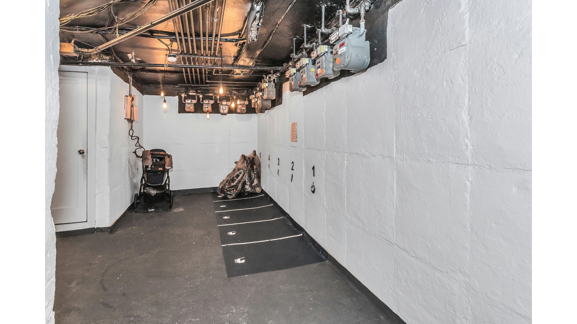 #19 photo, 24-75 38TH Street, Astoria , NY 11101