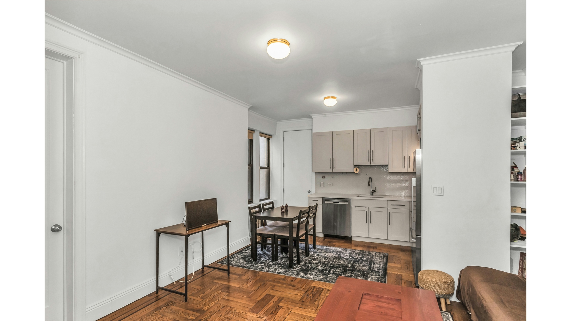 #4 photo, 24-75 38TH Street, Astoria , NY 11101