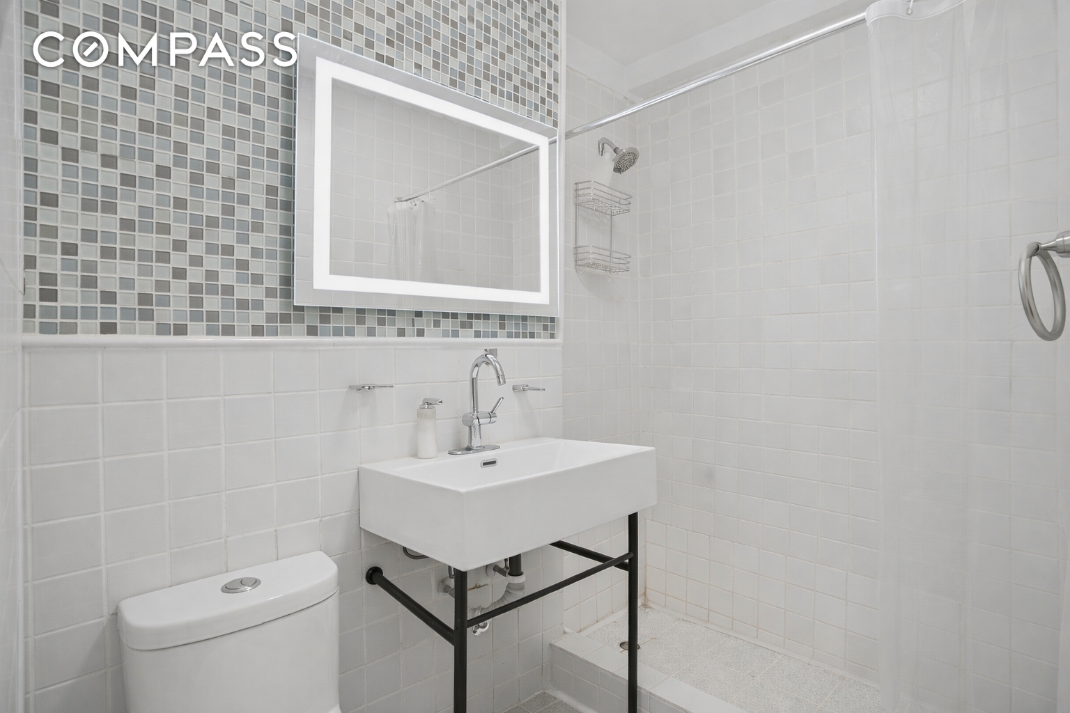 #6 photo, New York City, 맨해튼 Midtown East , NY 10022