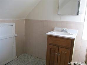 #12 photo, 323 peninsula, מחוז נסאו Cedarhurst , NY 11516