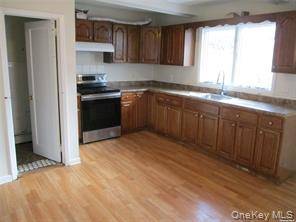 #3 photo, 323 peninsula, מחוז נסאו Cedarhurst , NY 11516