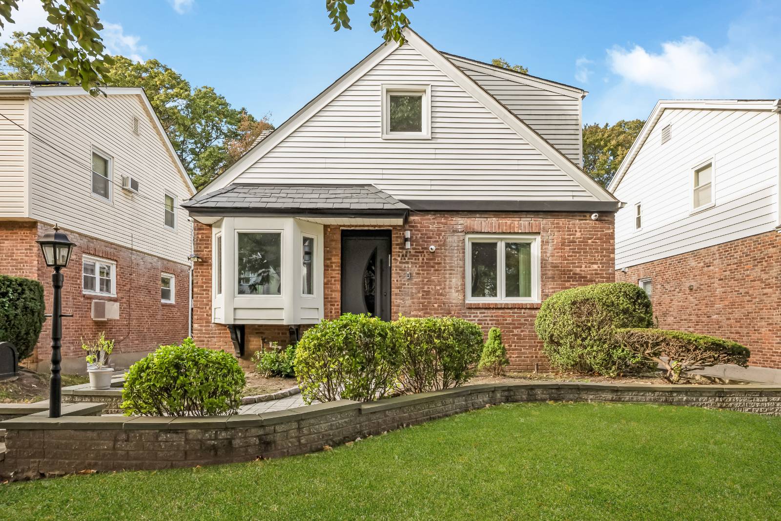 #1 photo, 206-15 Richland ave, Hollis Hills , NY 11364