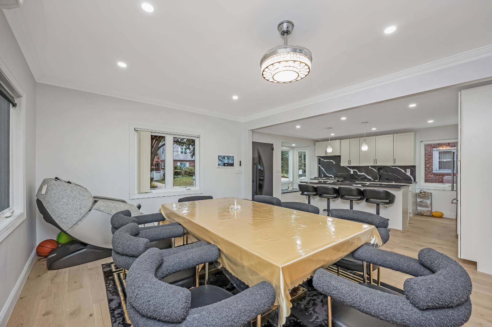 #22 photo, 206-15 Richland ave, Hollis Hills , NY 11364