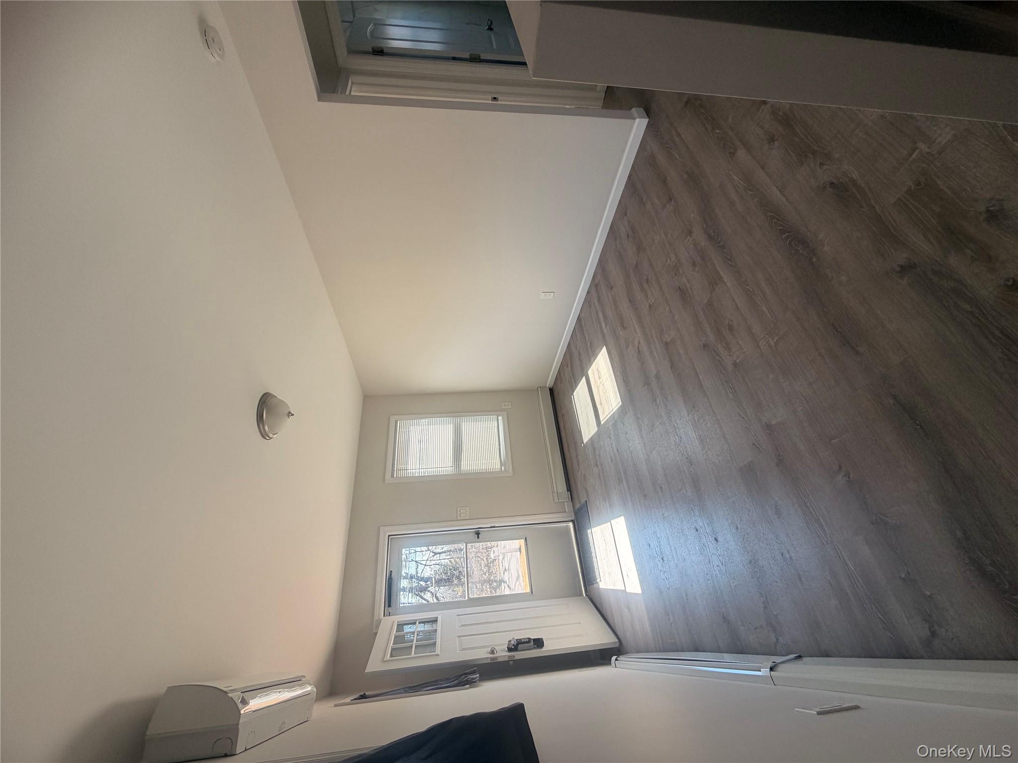 #5 photo, 629 Lakeway Drive, West Babylon , NY 11704