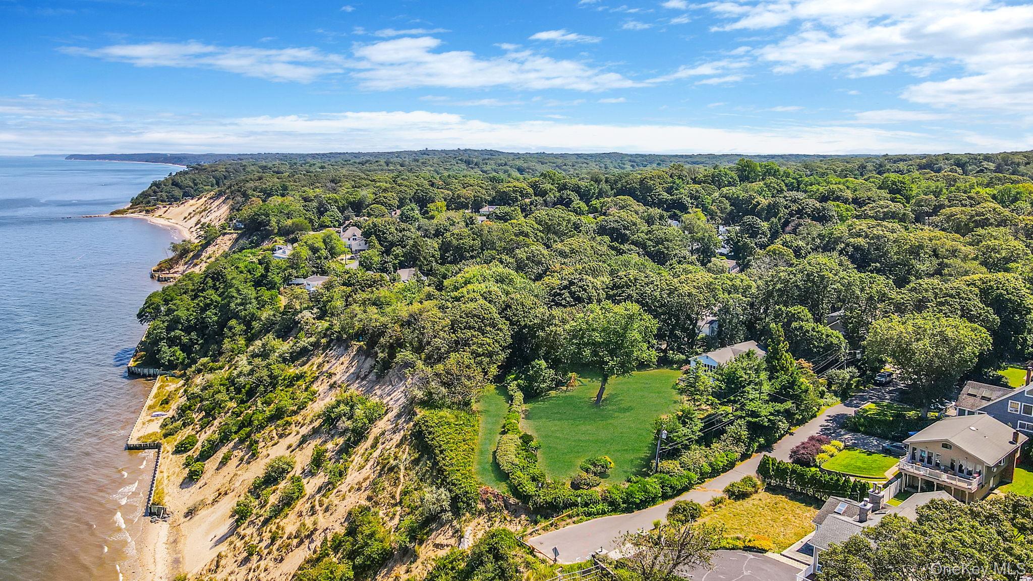 #1 photo, 321 Sound Beach Boulevard, Sound Beach , NY 11789