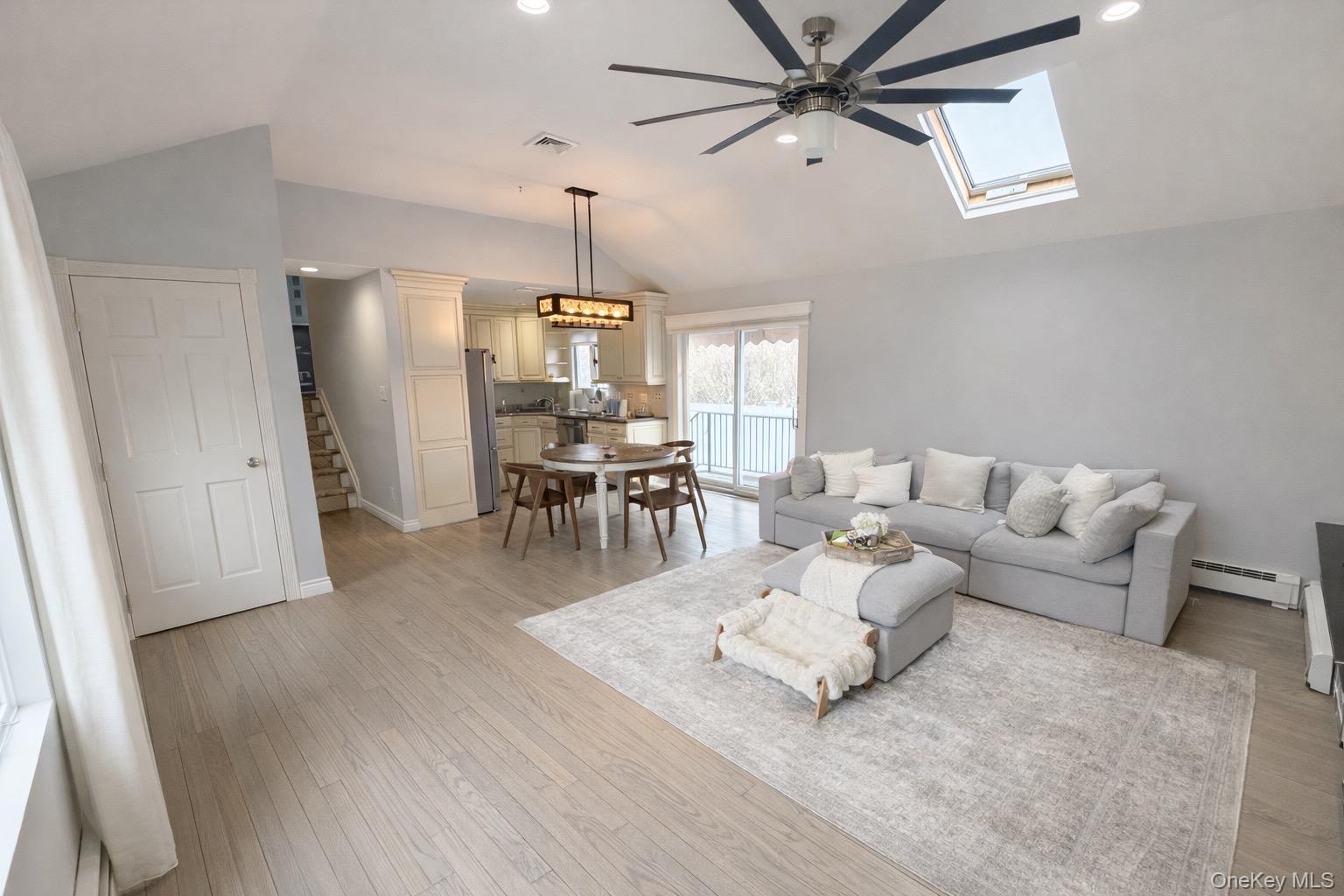 #20 photo, 3938 Arthur Avenue, Seaford , NY 11783