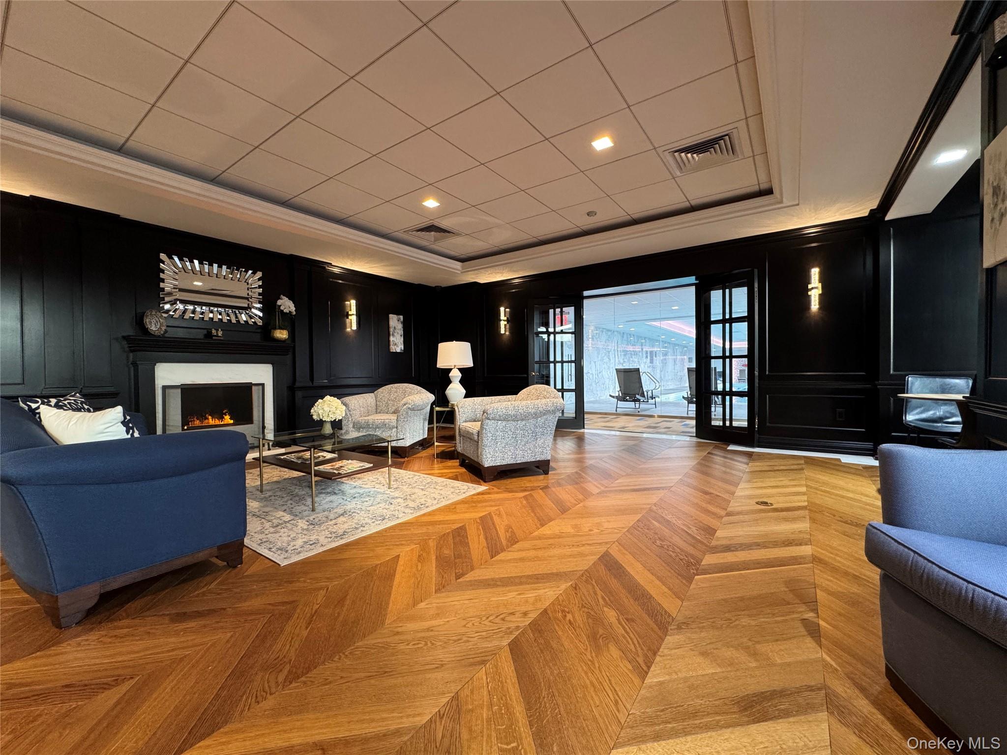 #17 photo, 11201 Queens Boulevard, Forest Hills , NY 11375