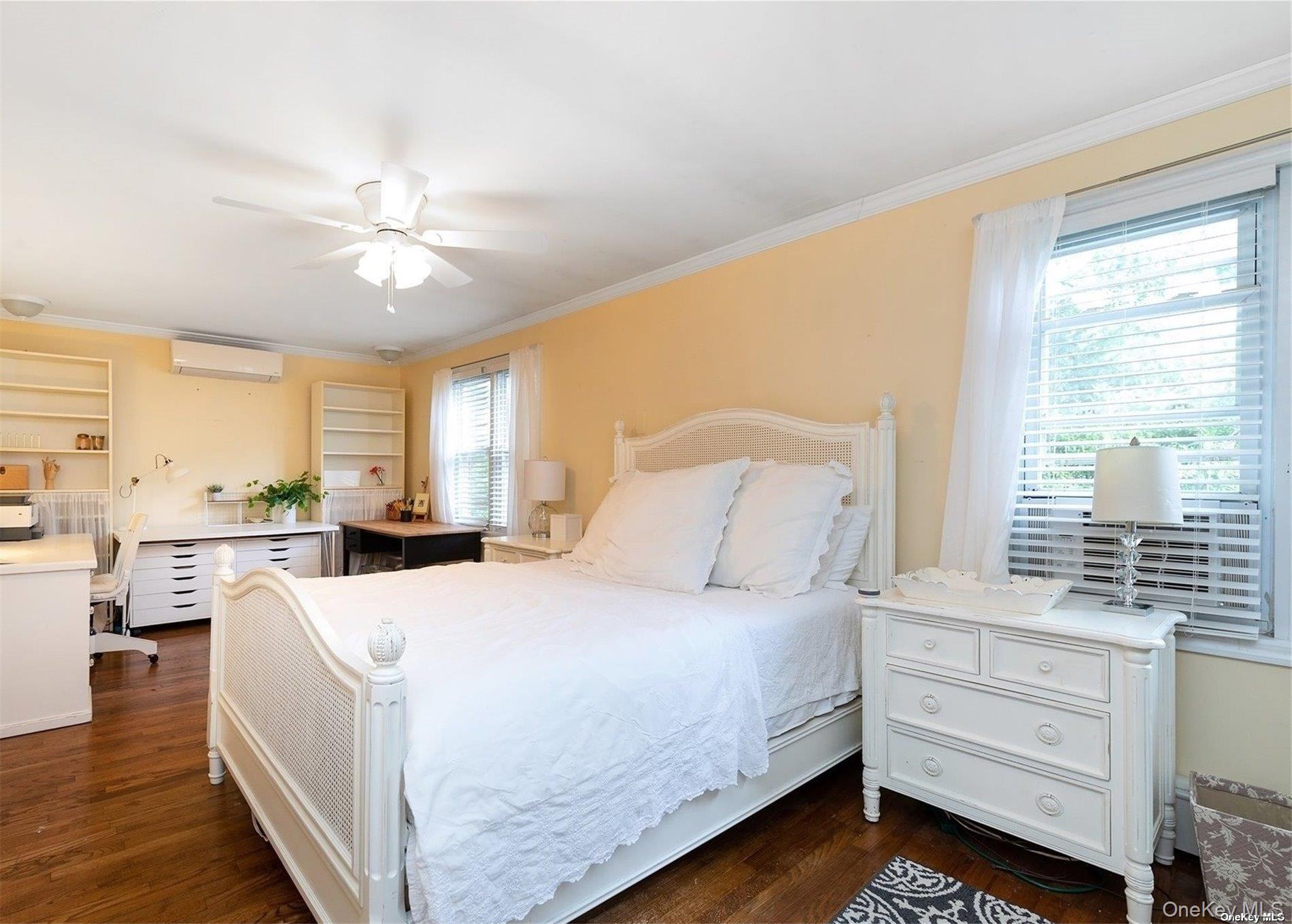 #2 photo, 1 Motts Lane, Glenwood Landing , NY 11547