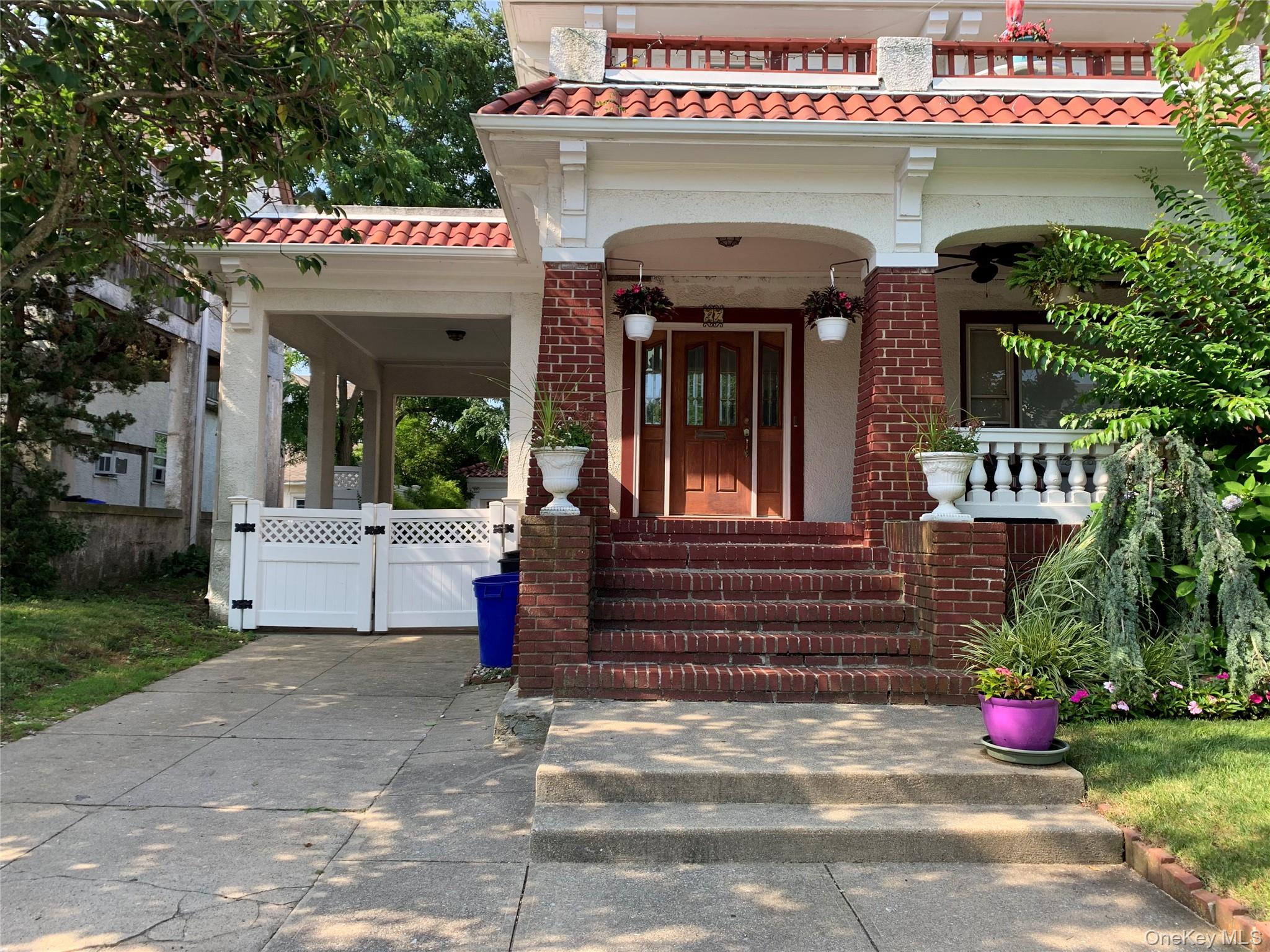 #2 photo, 27 W Olive, Long Beach , NY 11561