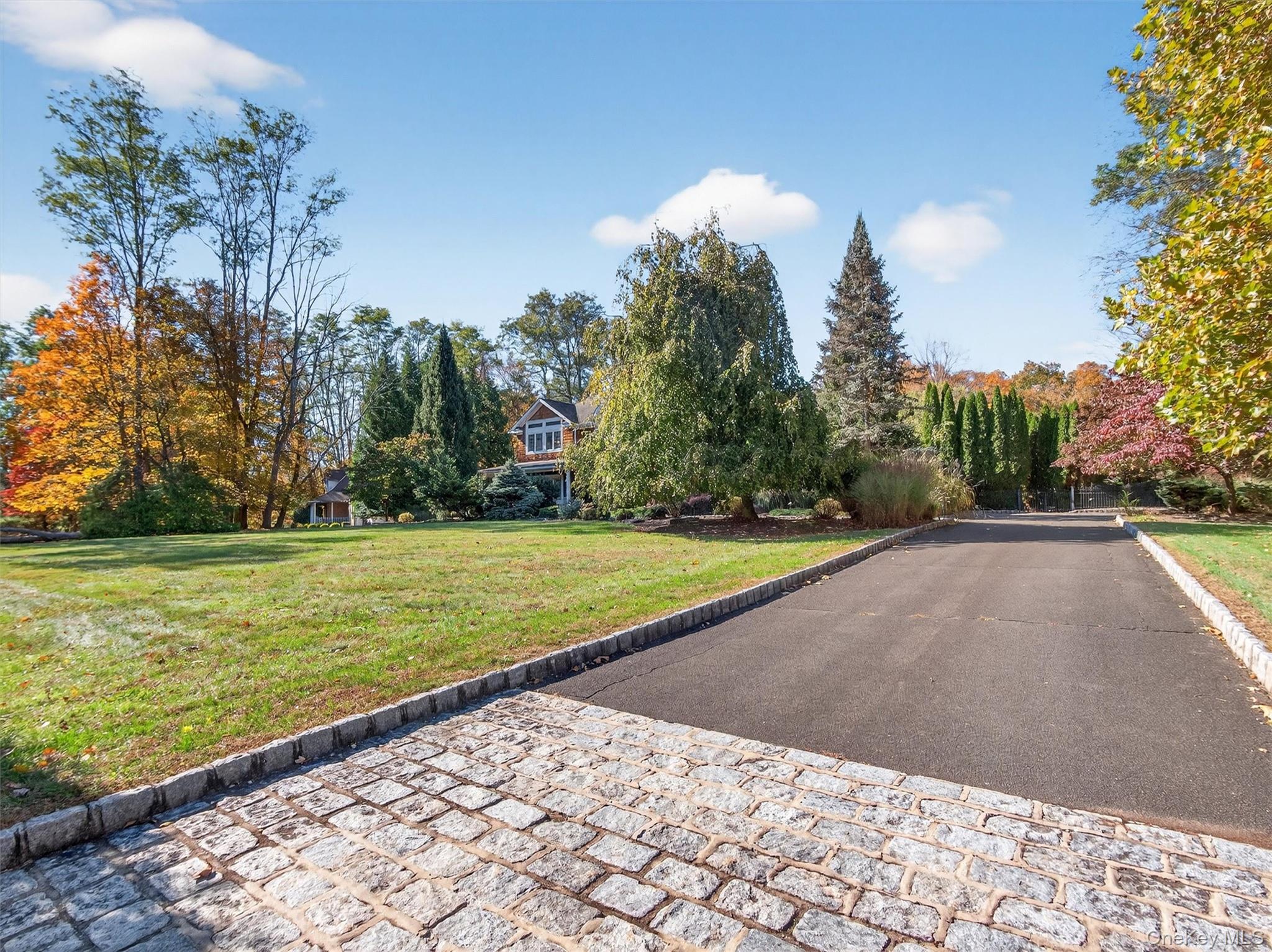 #3 photo, 3 Cutler Court, Suffern , NY 10901