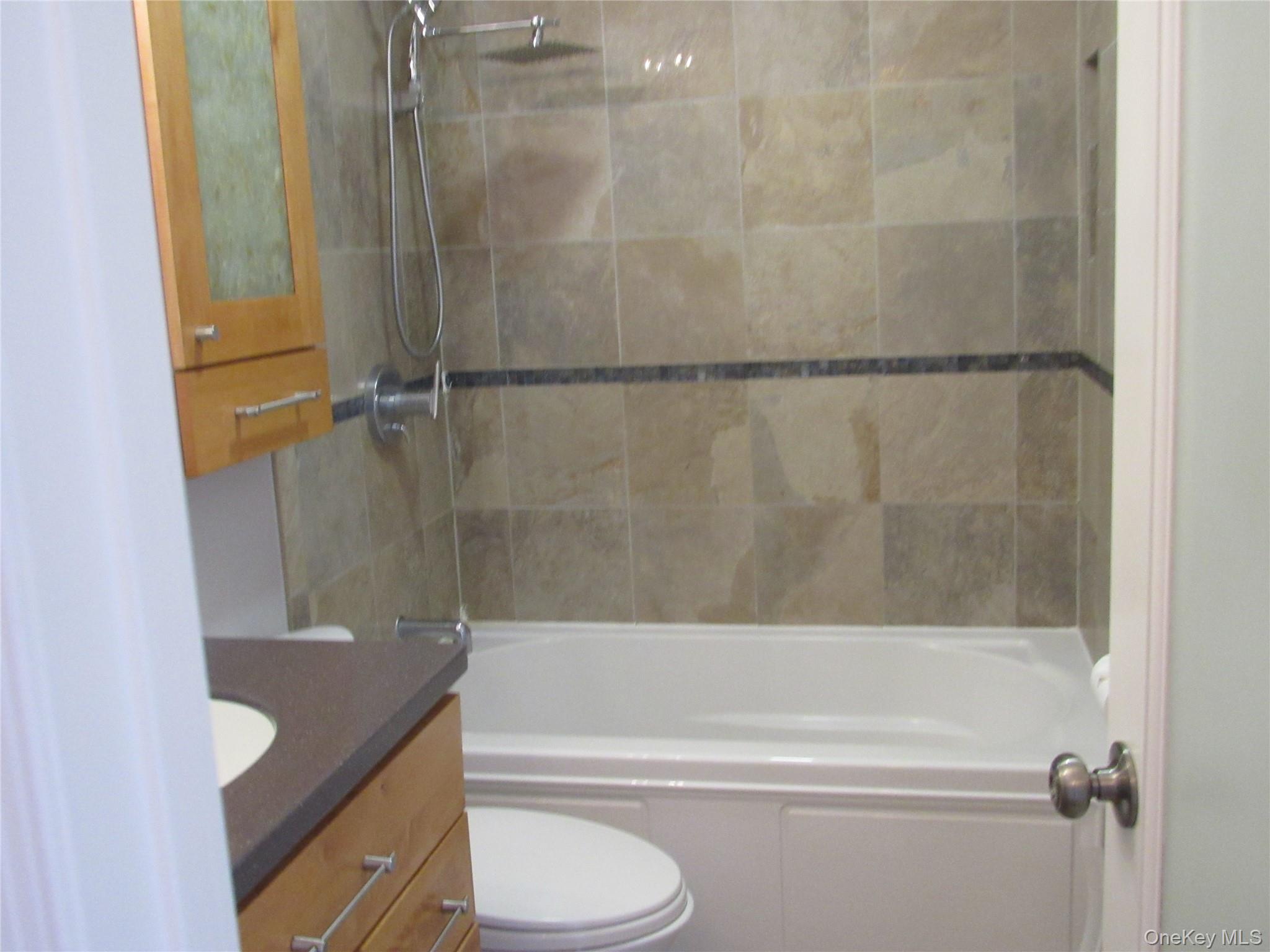 #11 photo, 302 Town Hill Road, Nanuet , NY 10954