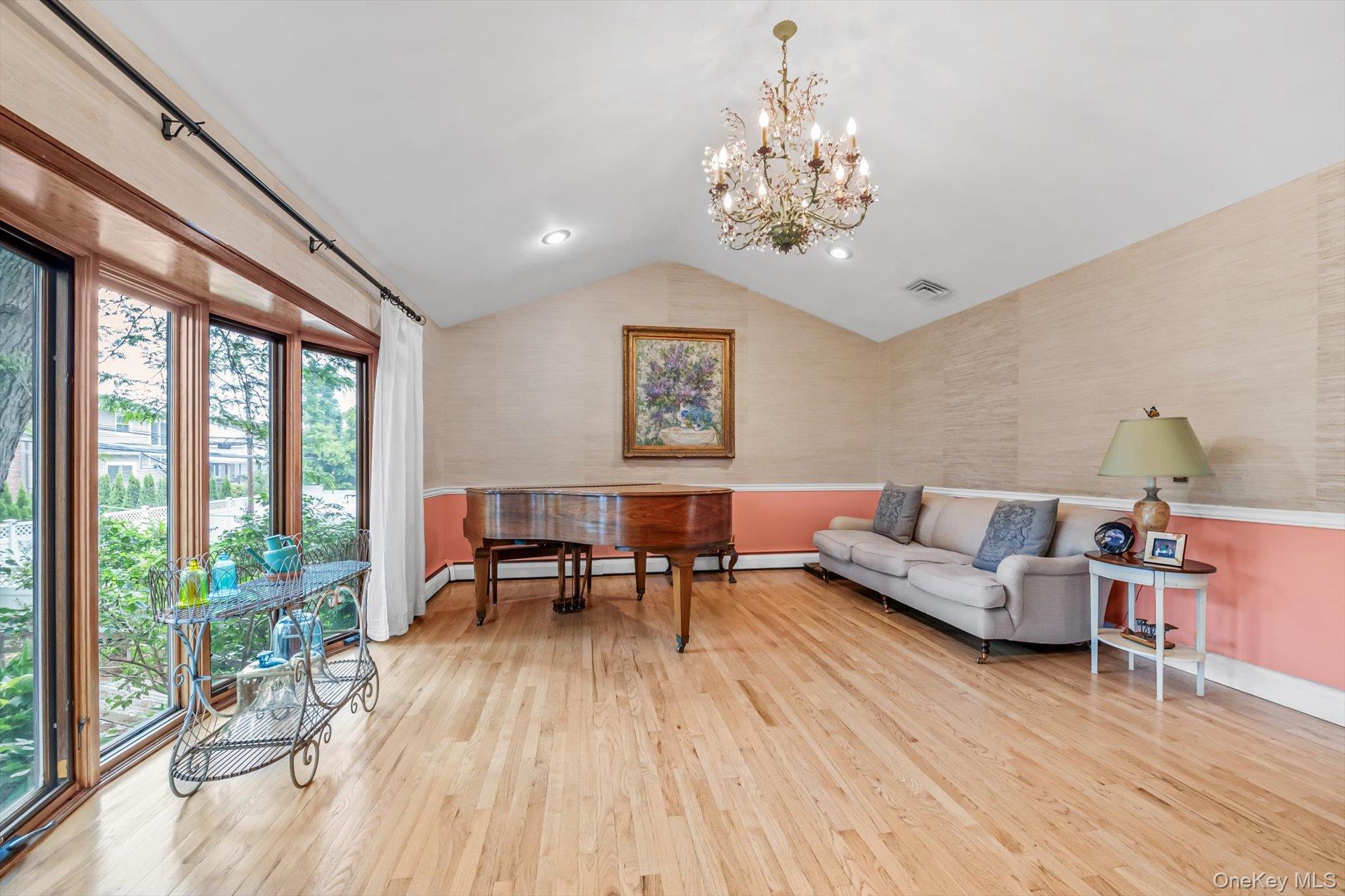 #9 photo, 740 Kearny Drive, מחוז נסאו North Woodmere , NY 11581