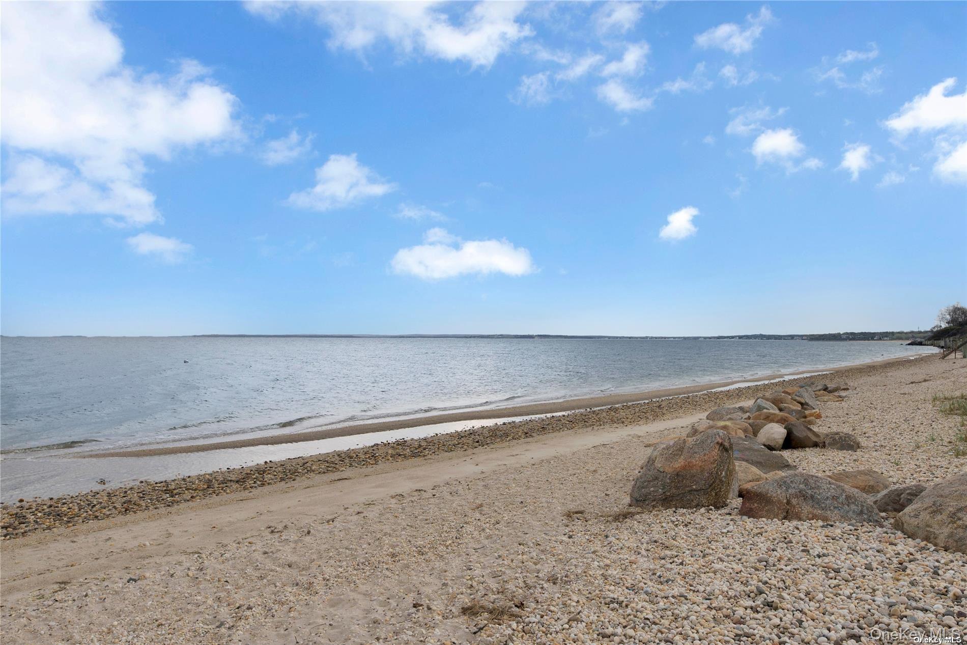 #16 photo, 28 The Trail, Hampton Bays , NY 11946