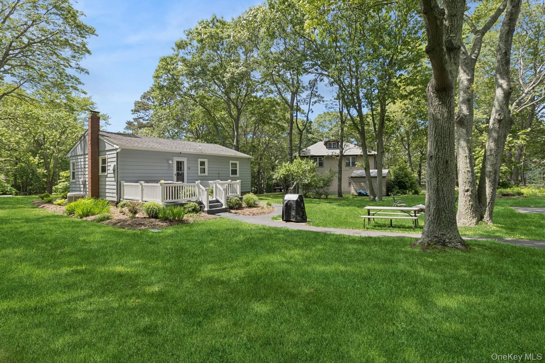 #4 photo, 28 The Trail, Hampton Bays , NY 11946