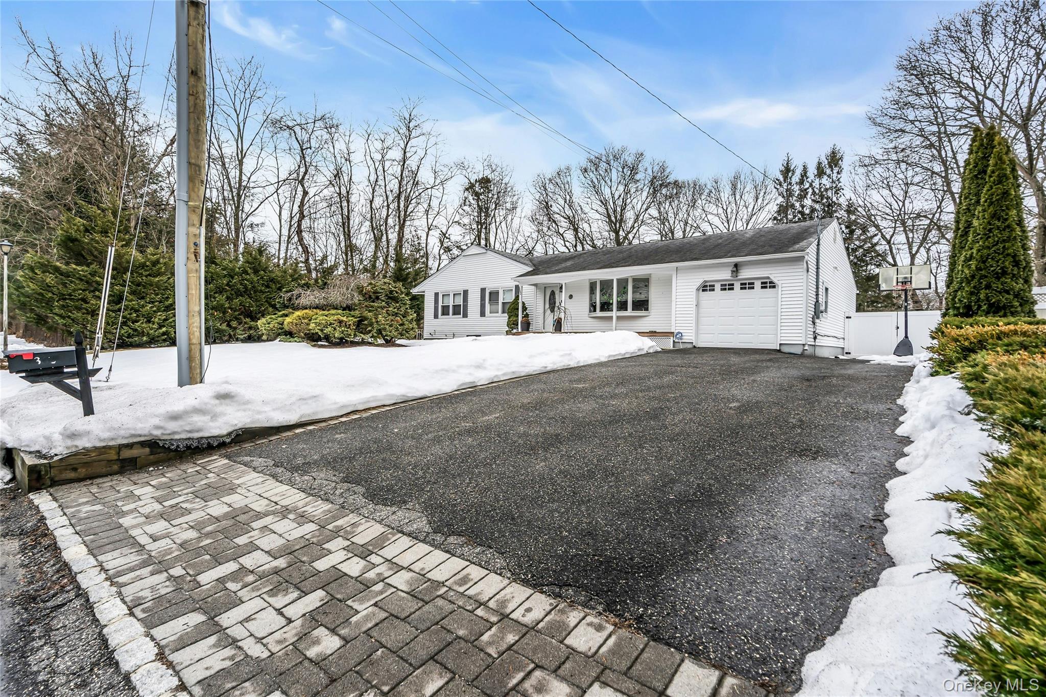 #4 photo, 362 Easton Street, 東長島 Ronkonkoma , NY 11779