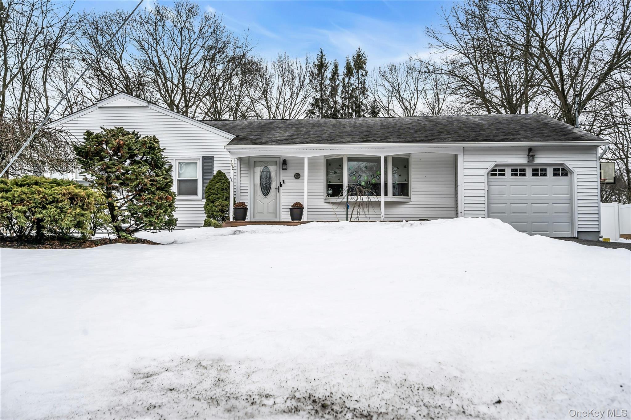 #5 photo, 362 Easton Street, 東長島 Ronkonkoma , NY 11779