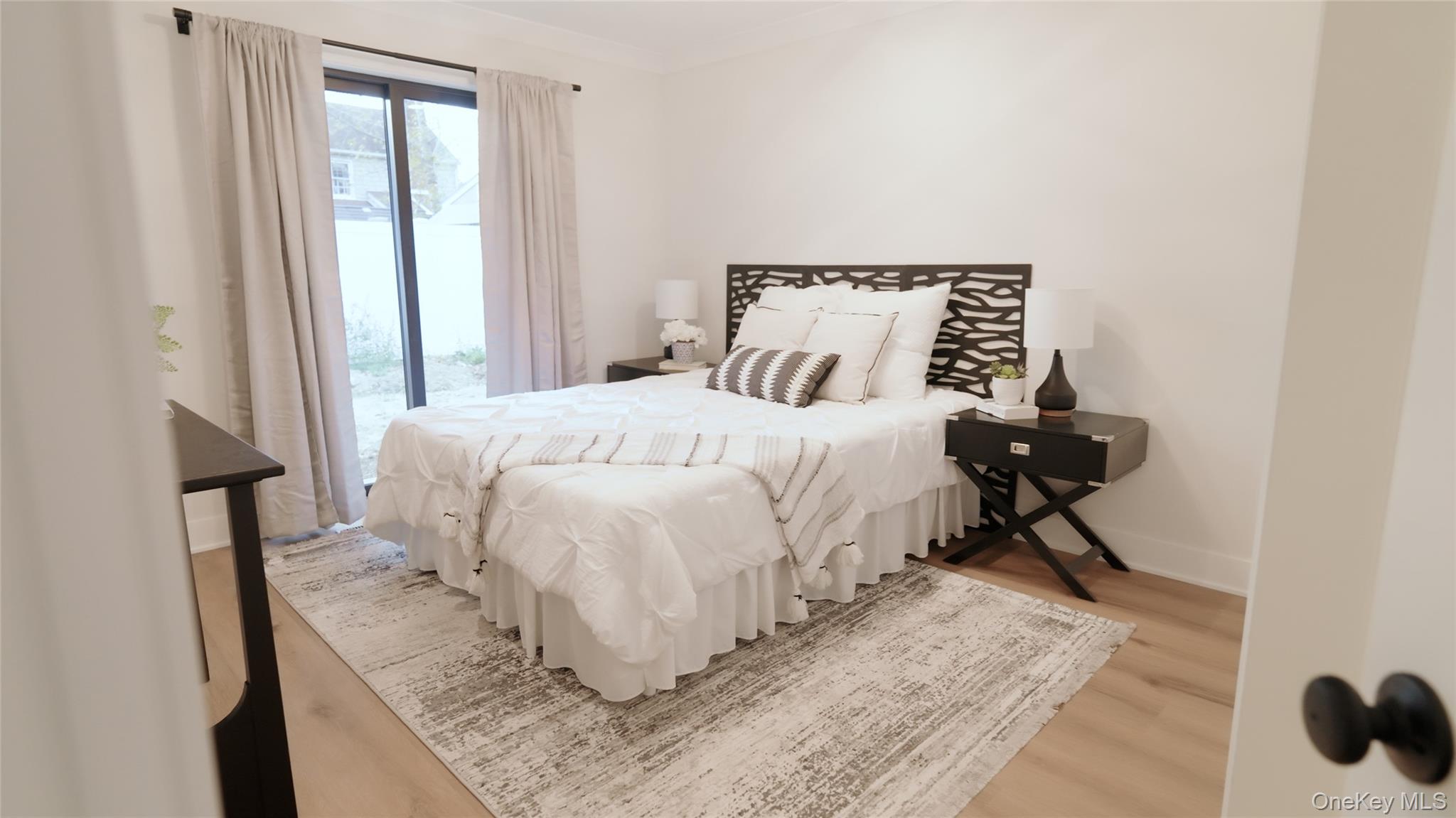 #6 photo, 161 Union Avenue, Lynbrook , NY 11563